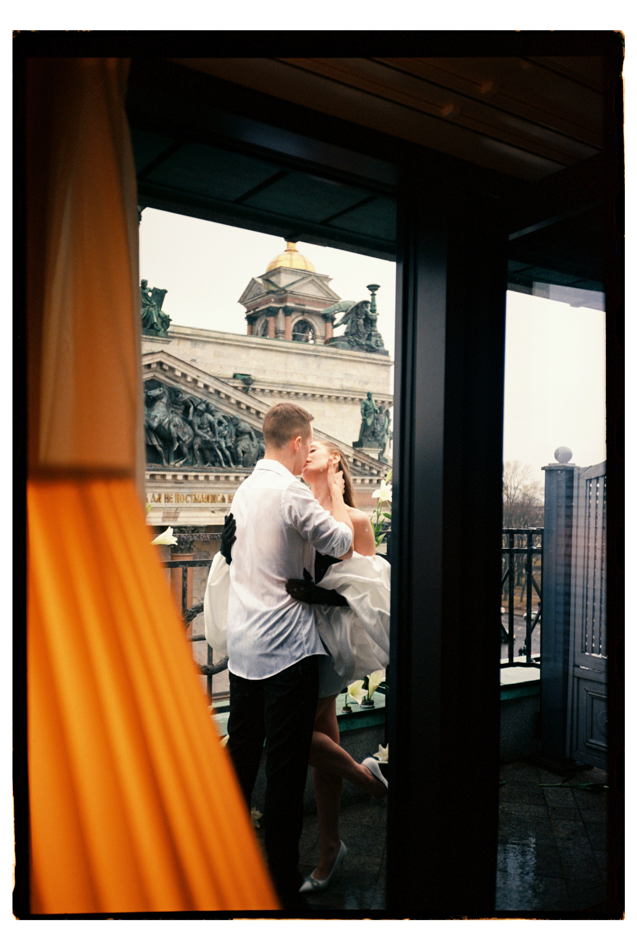 Фото на плёнку. Вера Пьянцева семейный, свадебный и парный фотограф в Санкт-Петербурге