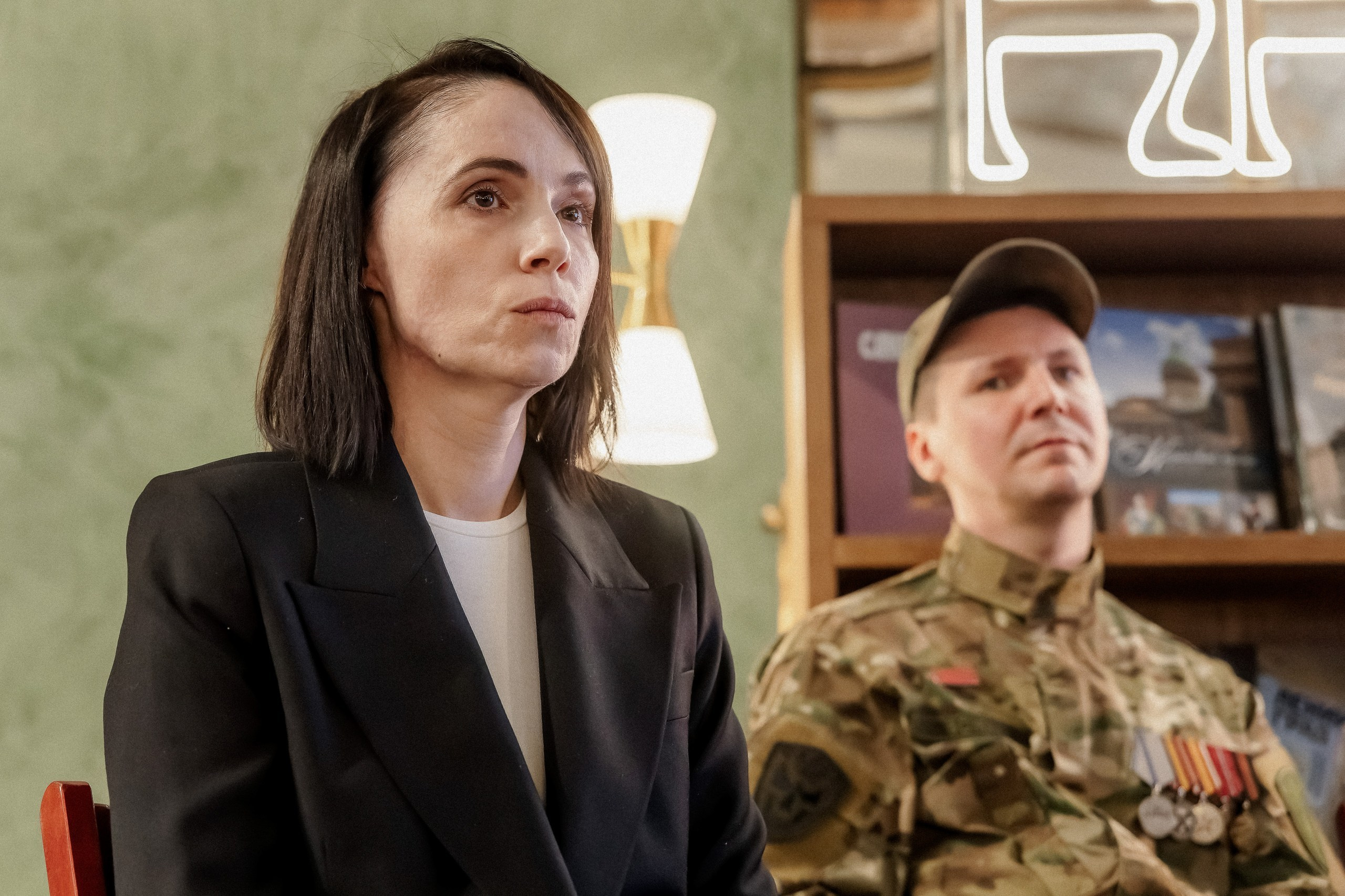 Фоторепортаж с презентации книги «ПоэZия русской зимы» в Доме книги. Репортажный фотограф Москва Сергей Мирошников