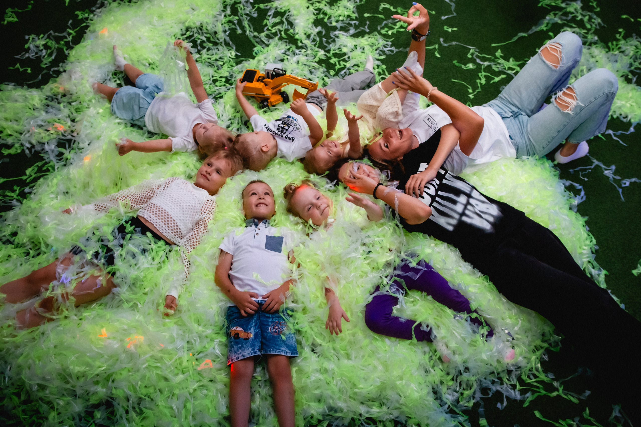 РЕПОРТАЖНАЯ детская. Фотограф крещений, семейный фотограф Приходько Ксения