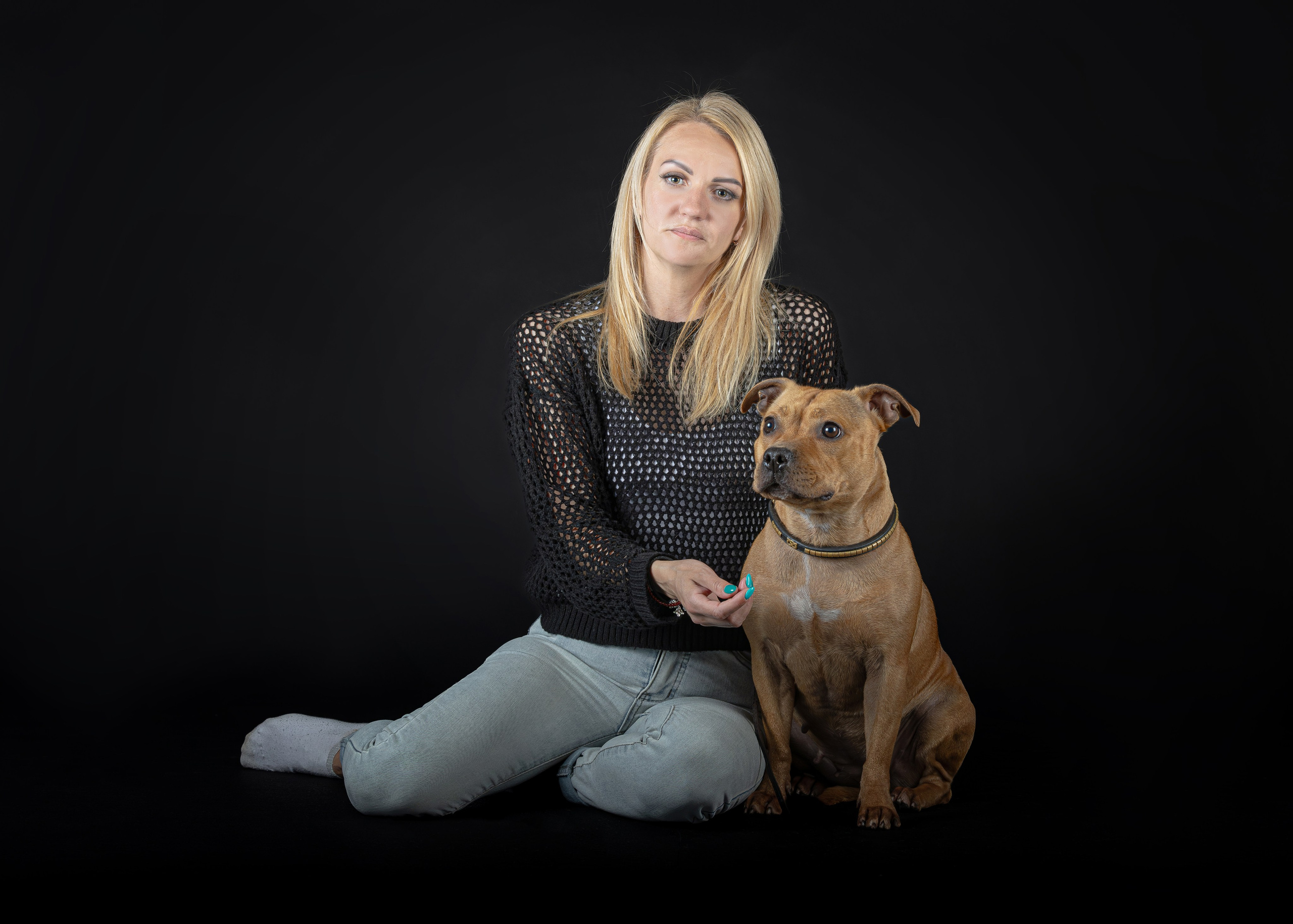 Собаки и люди. Главная