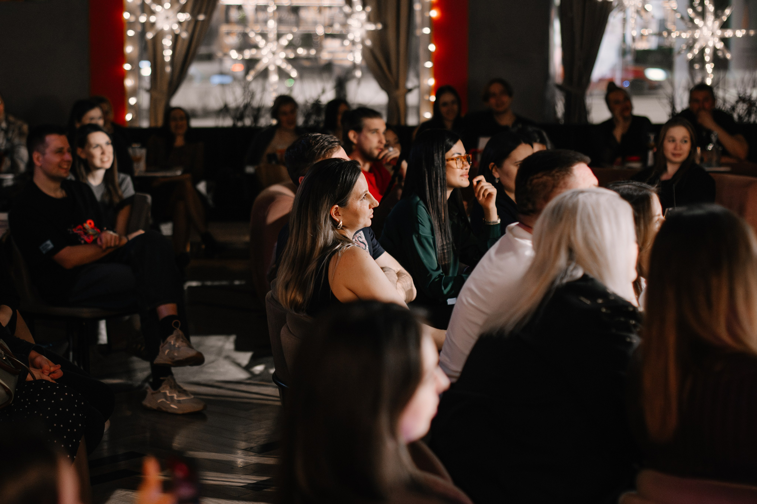 StandUp с Наташей Красновой. 1 апреля в Sketch. Фотограф в Челябинске Любовь Денисенко