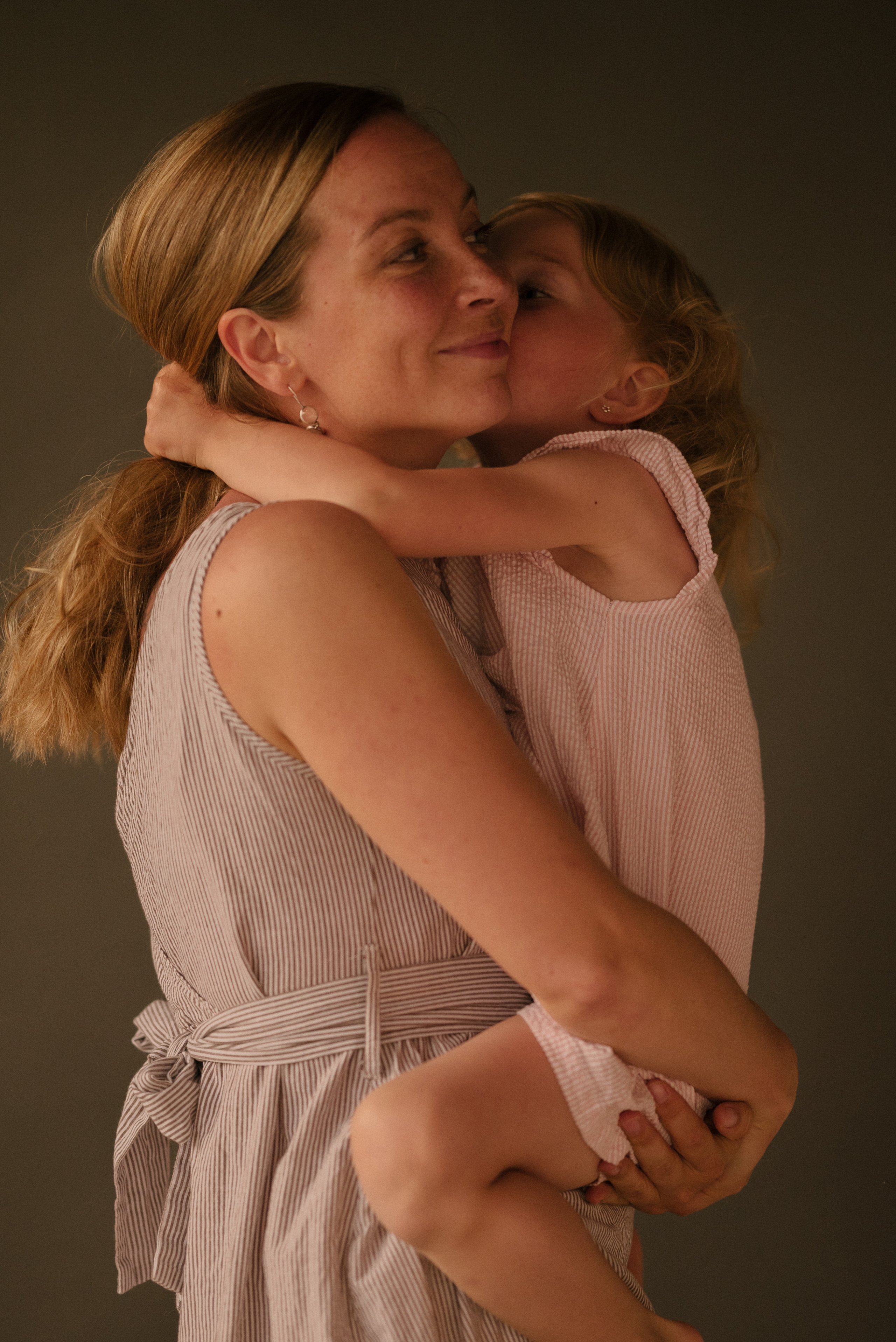 Мама и дочка. Ваш свадебный и семейный фотограф