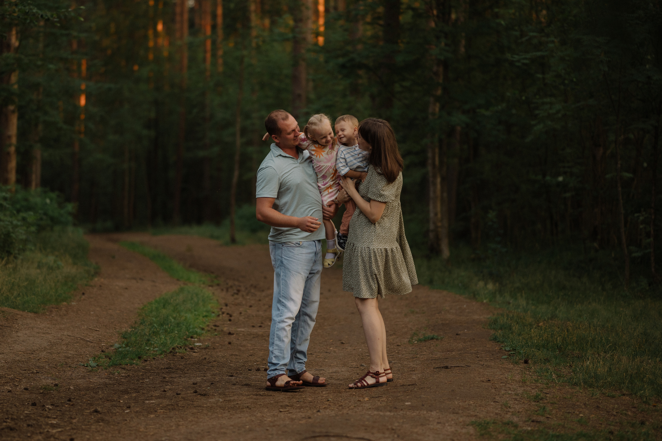 Настя и ее семья. Ваш свадебный и семейный фотограф