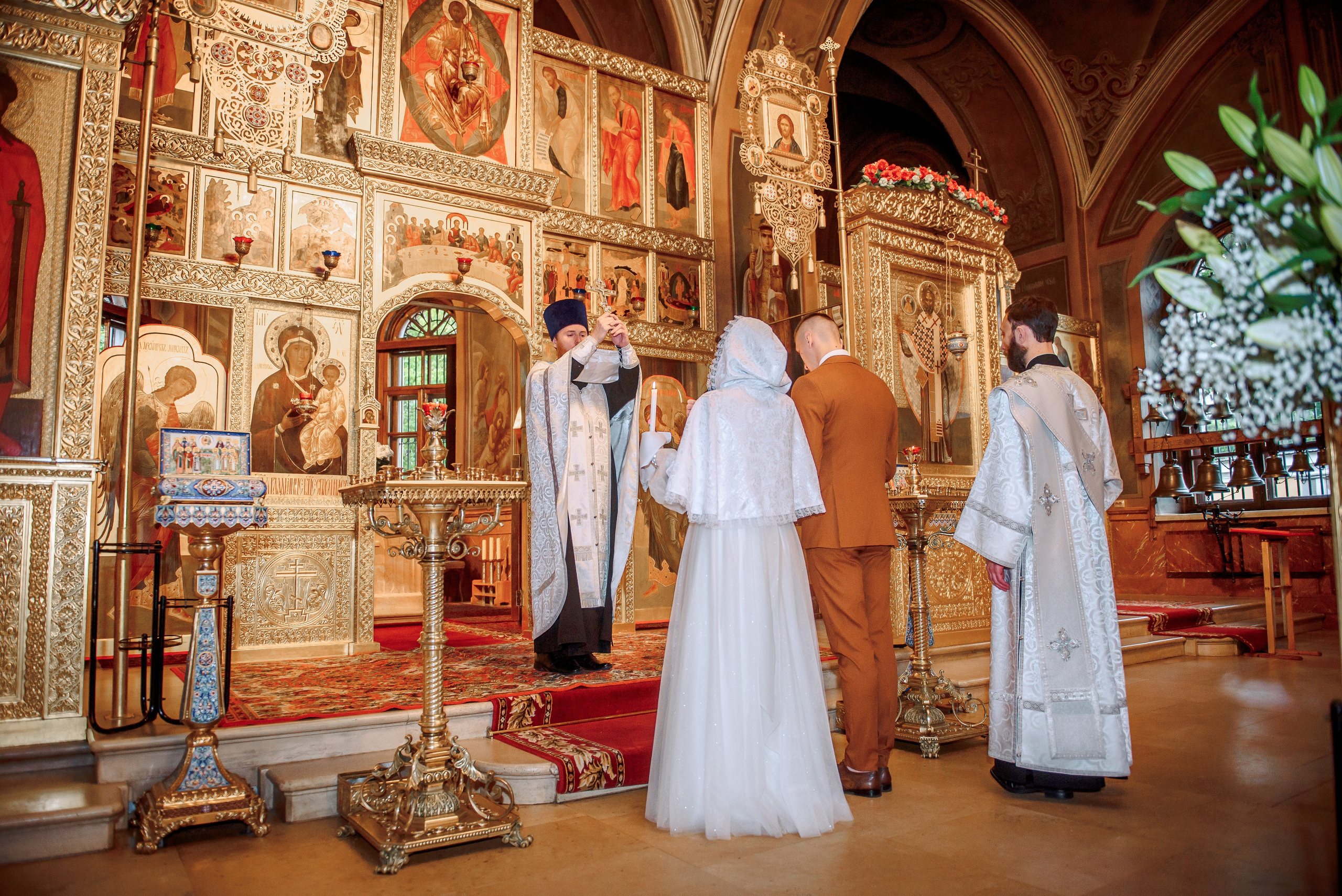 Венчание в Храме Бориса и Глеба в Дегунино. Свадебный и семейный фотограф в Москве Юлия Винник