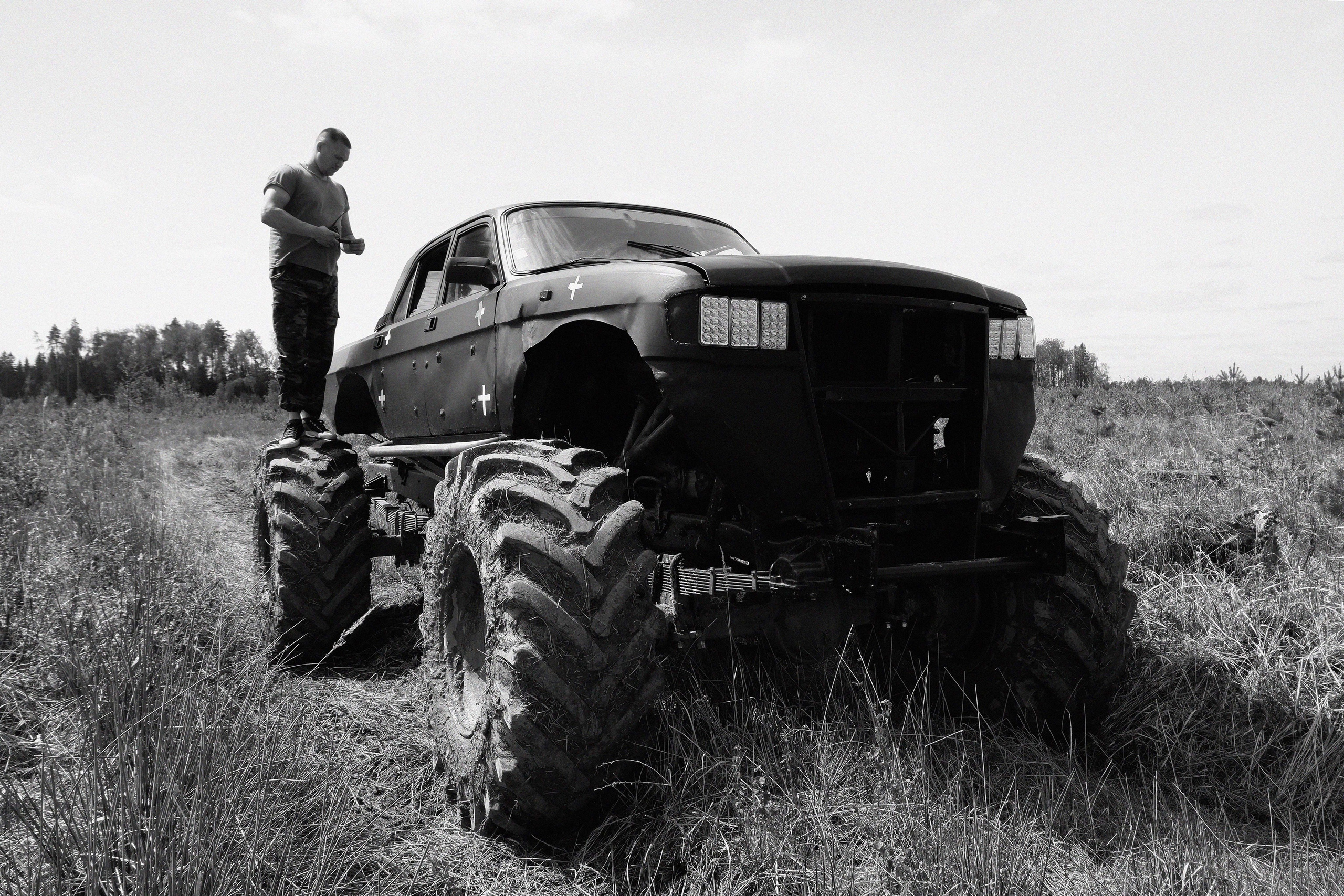 Sbermarket\monstertrack. ANNA — PHOTOGRAPHER