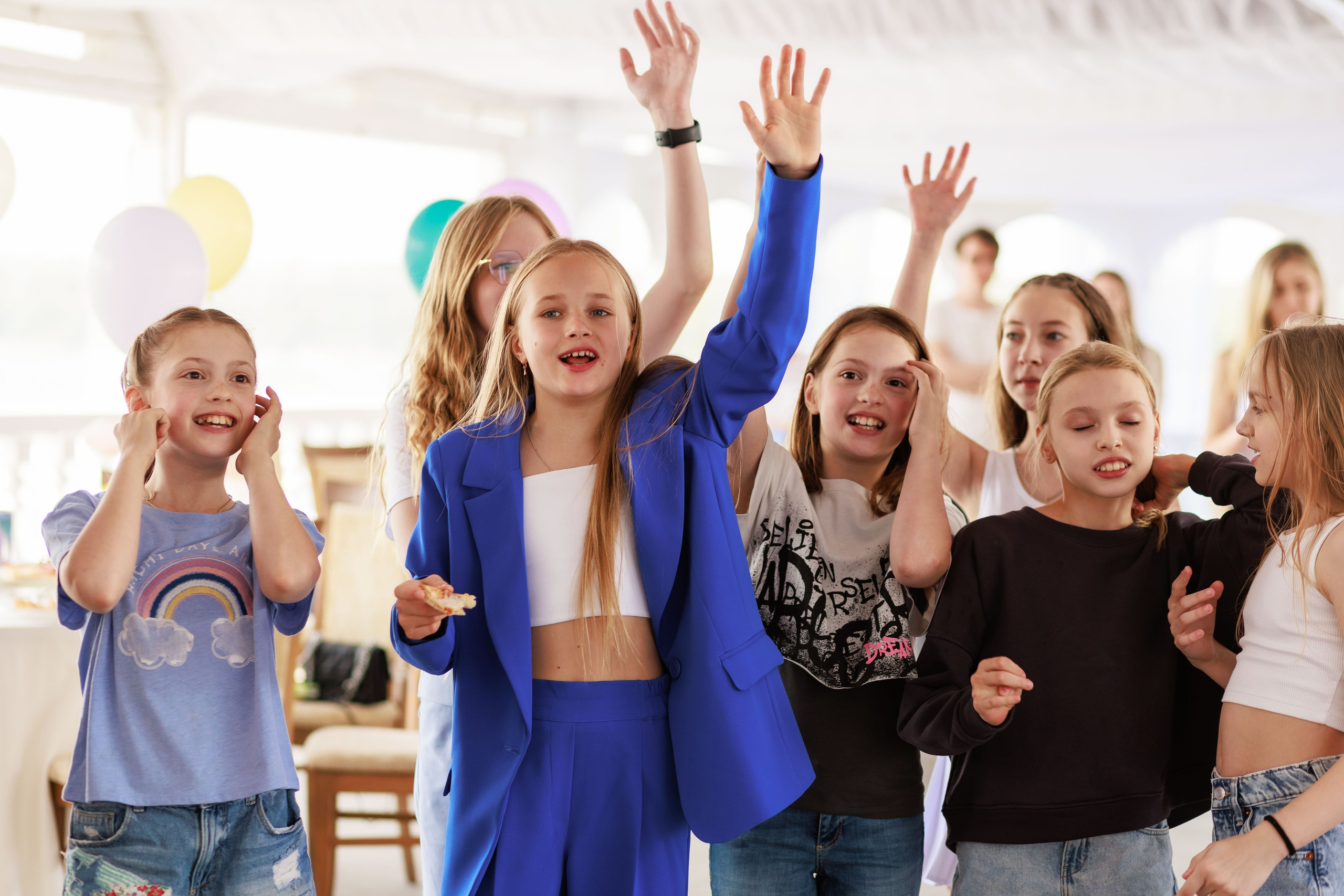 Выпускной 4 класс. Фотограф в Москве Дмитрий Емельянов