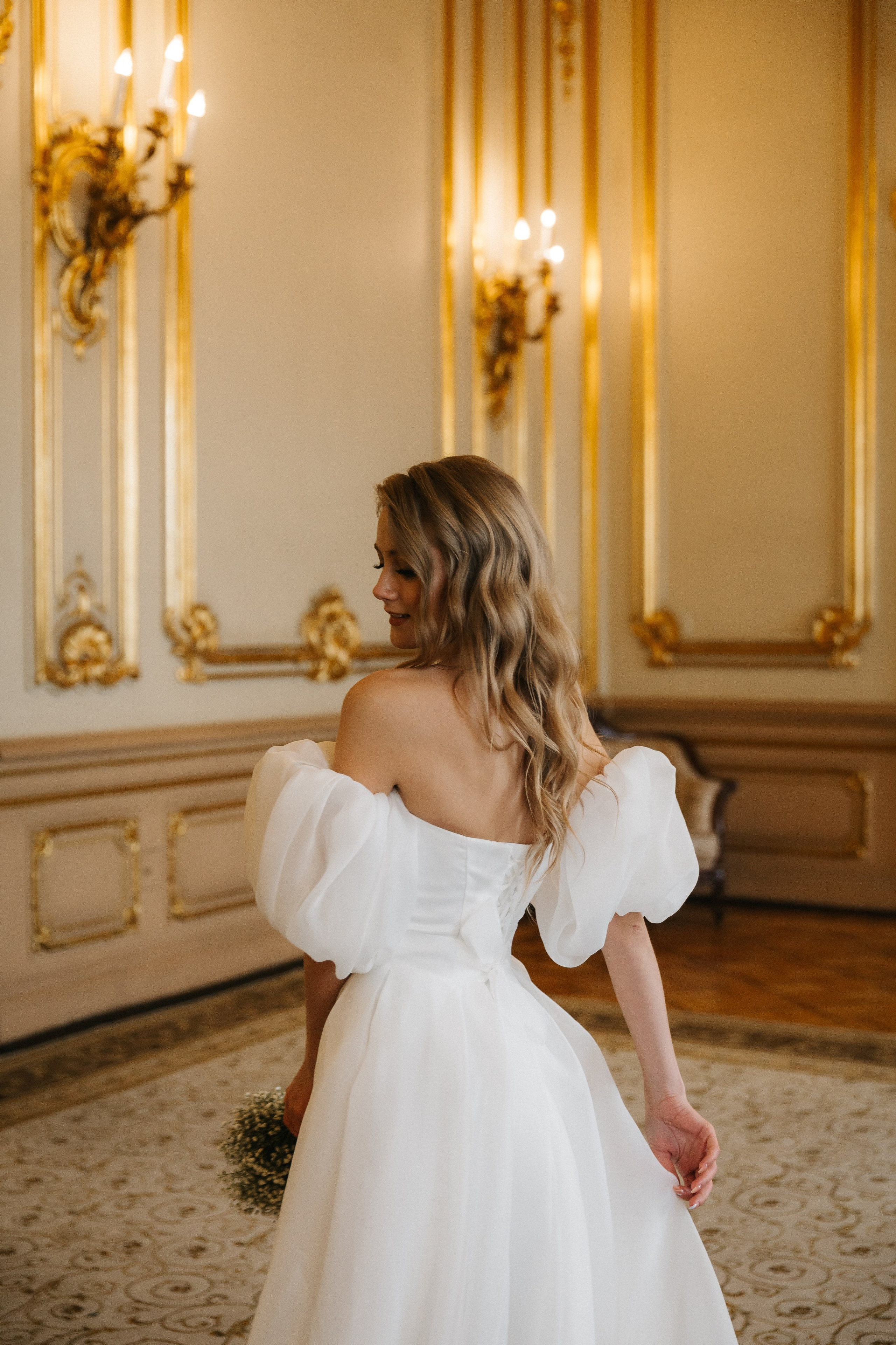 ДВОРЕЦ № 1 | Март, Исаакий, Английская набережная. Свадебный фотограф в Санкт-Петербурге Полина Корзухина