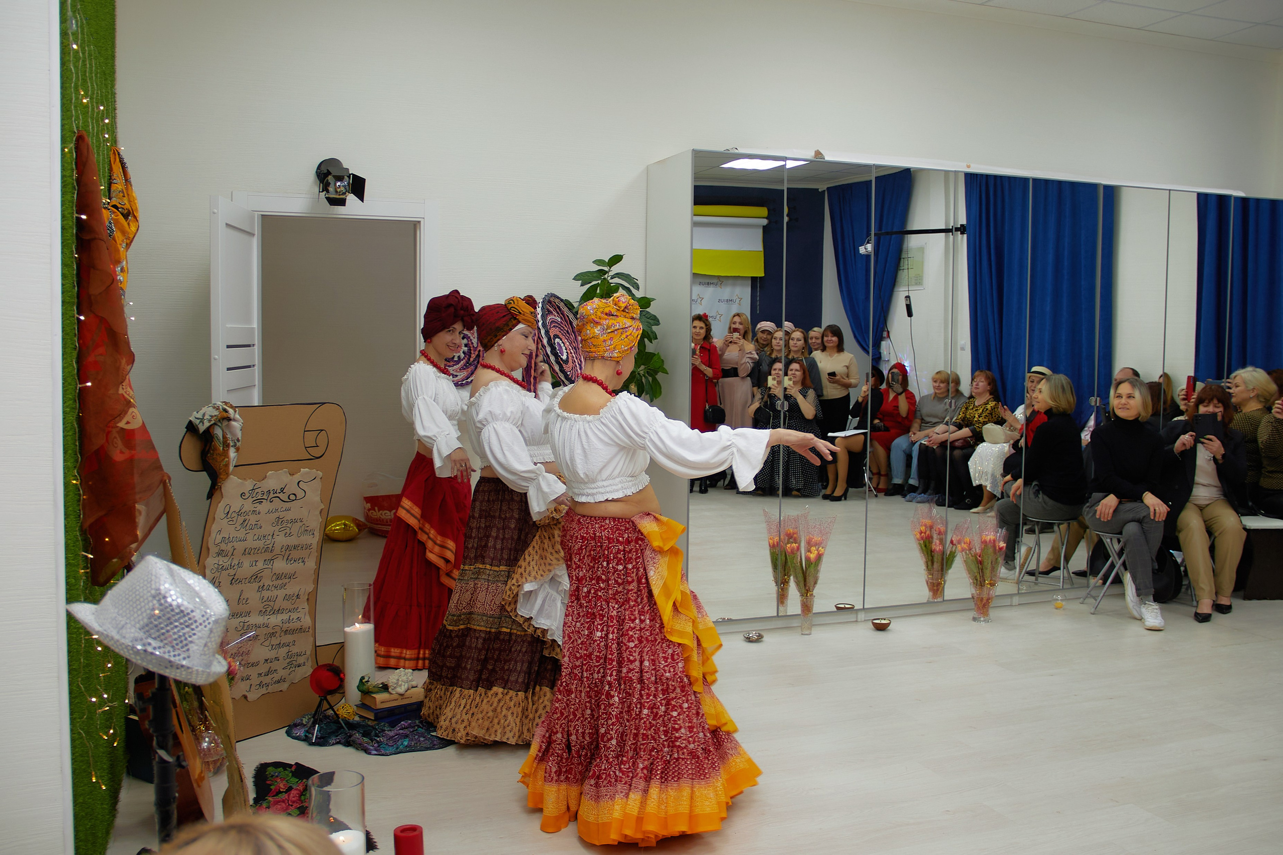 Творческий вечер «Дама в шляпе». Фотограф в Смоленске Ася Польшина