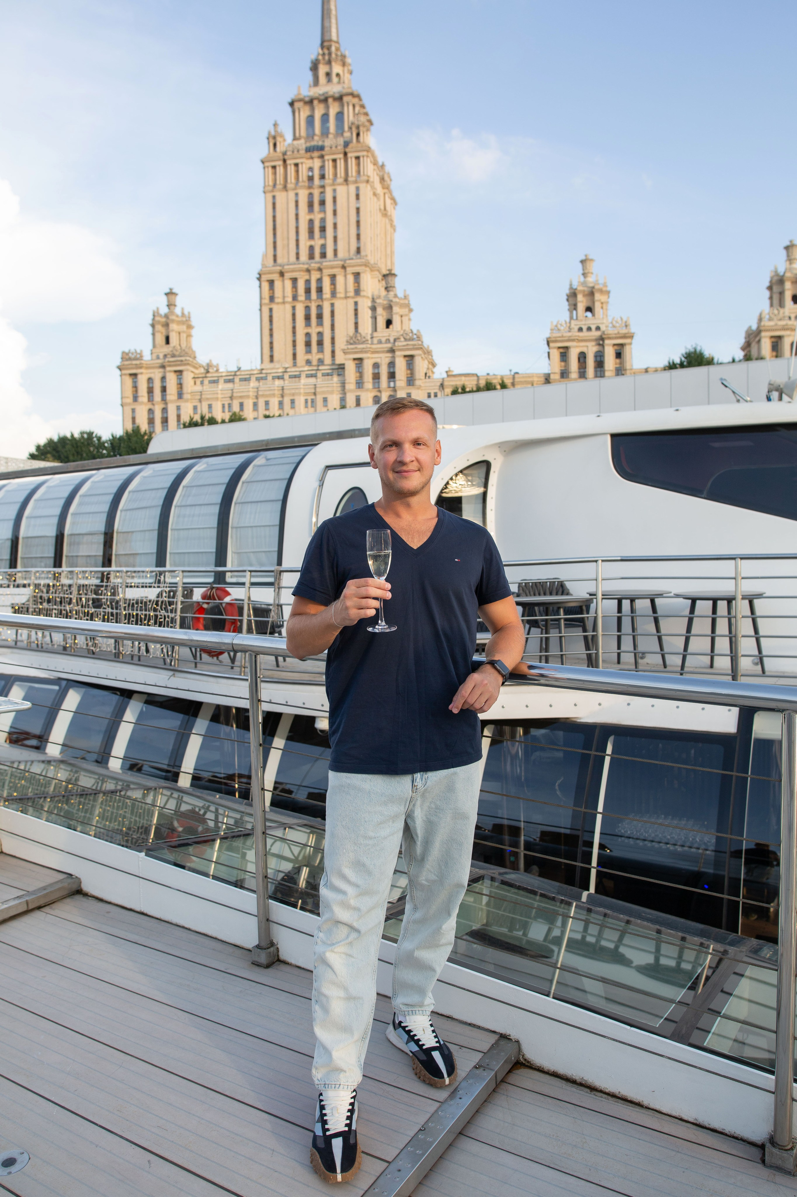 Dubai Vibes Intourist Cruise Party. Семейный и детский фотограф Анна Петракова