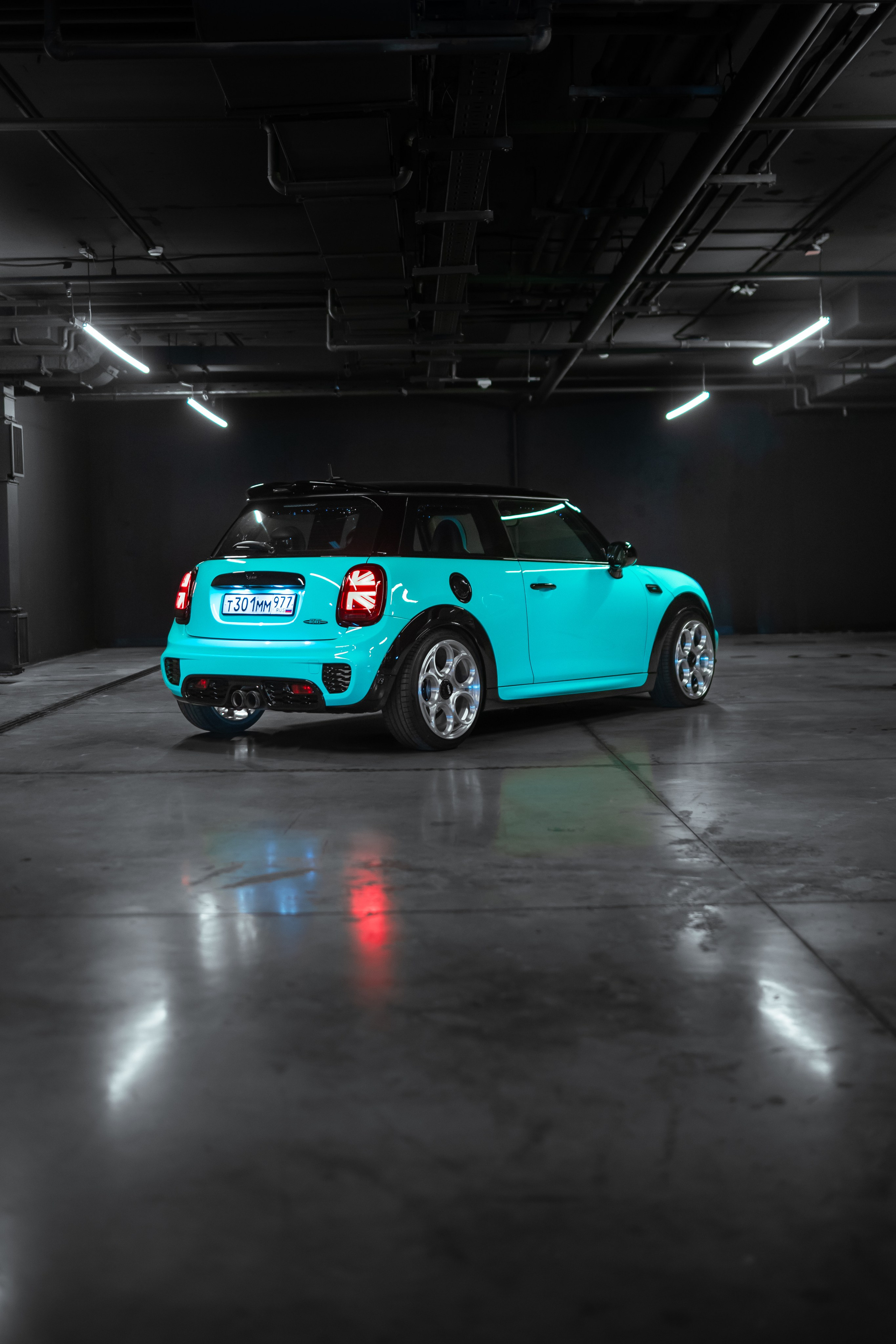 MINI JCW TIFFANY. Mirllaev