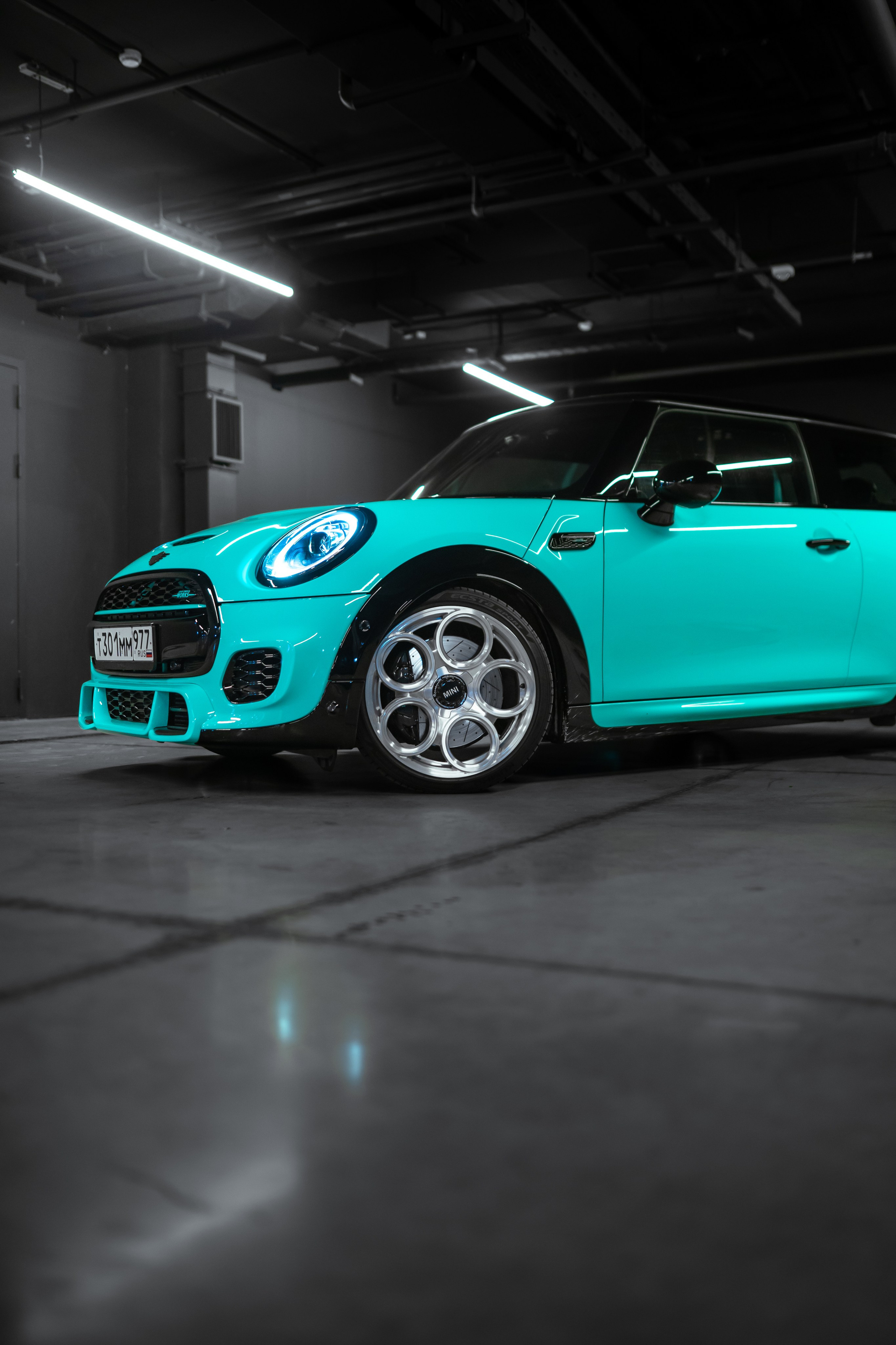 MINI JCW TIFFANY. Mirllaev