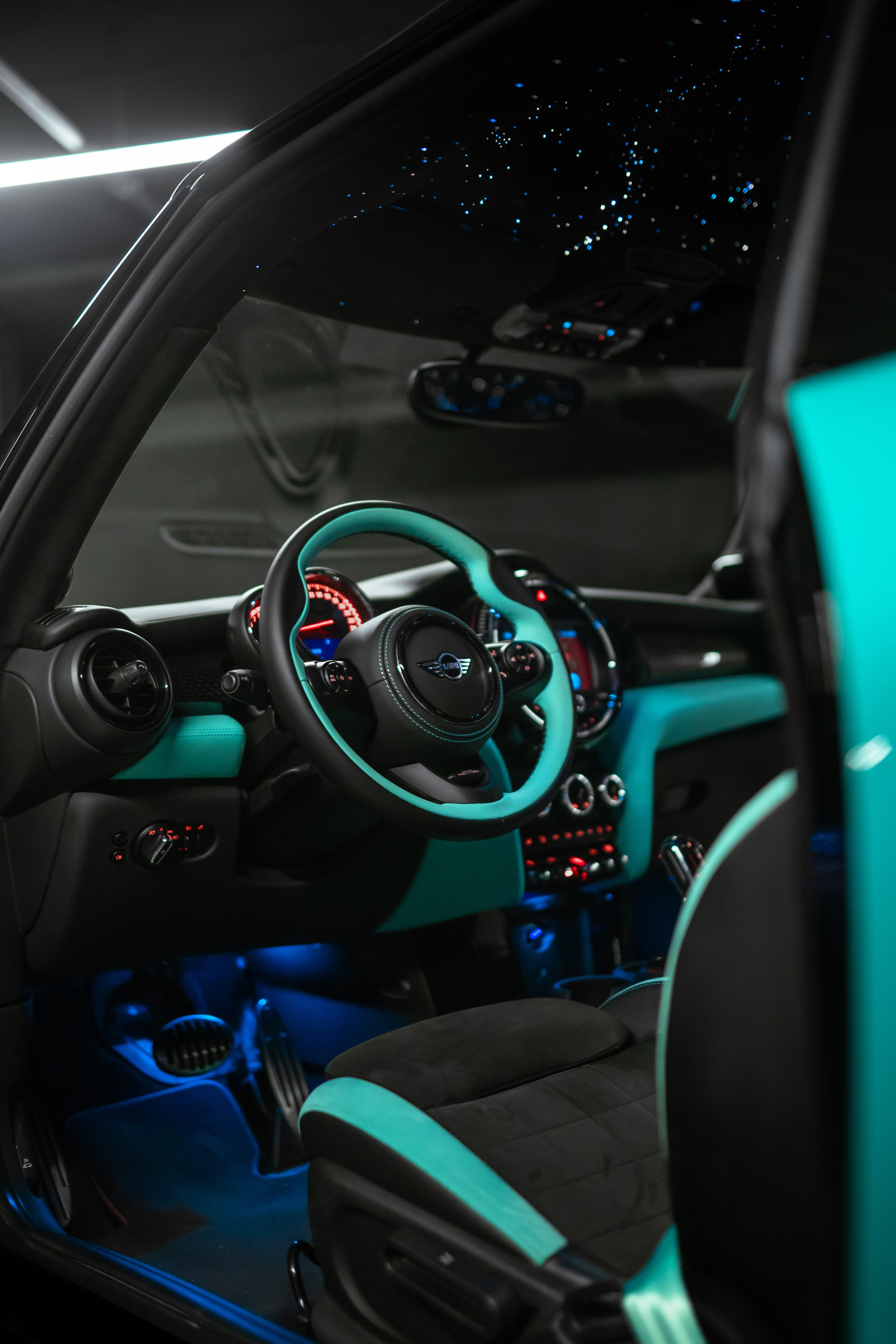 MINI JCW TIFFANY. Mirllaev