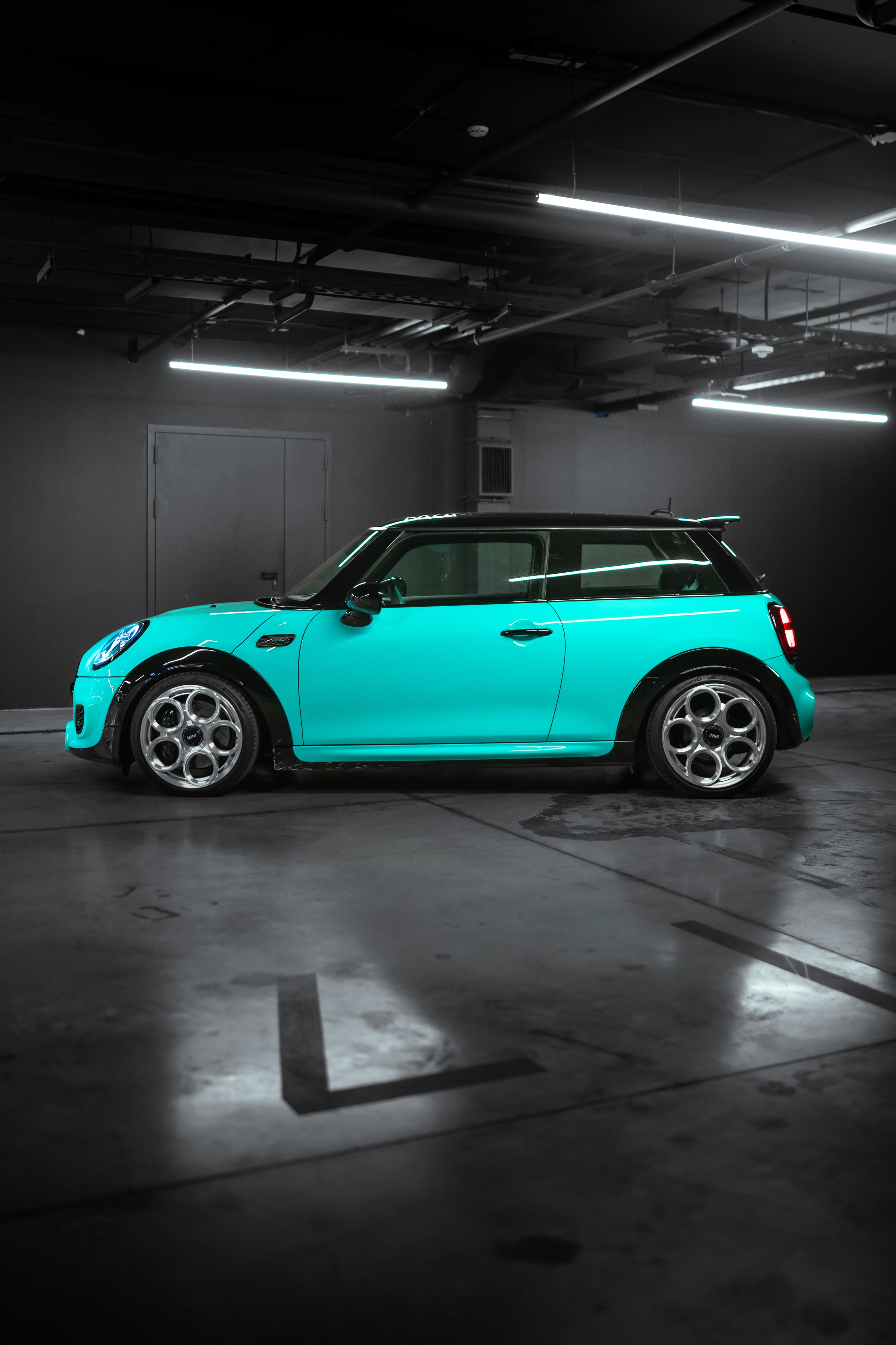 MINI JCW TIFFANY. Mirllaev