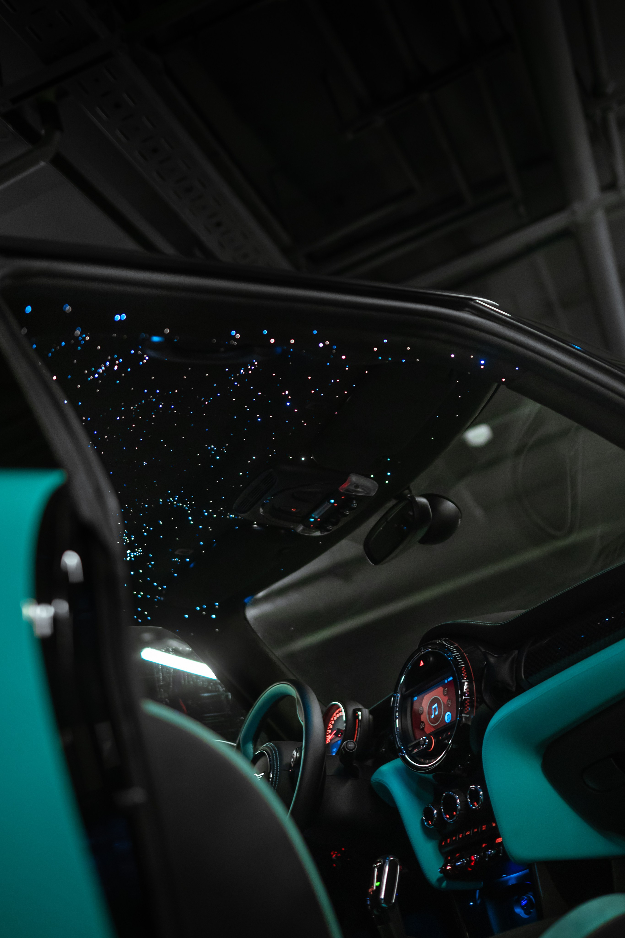 MINI JCW TIFFANY. Mirllaev
