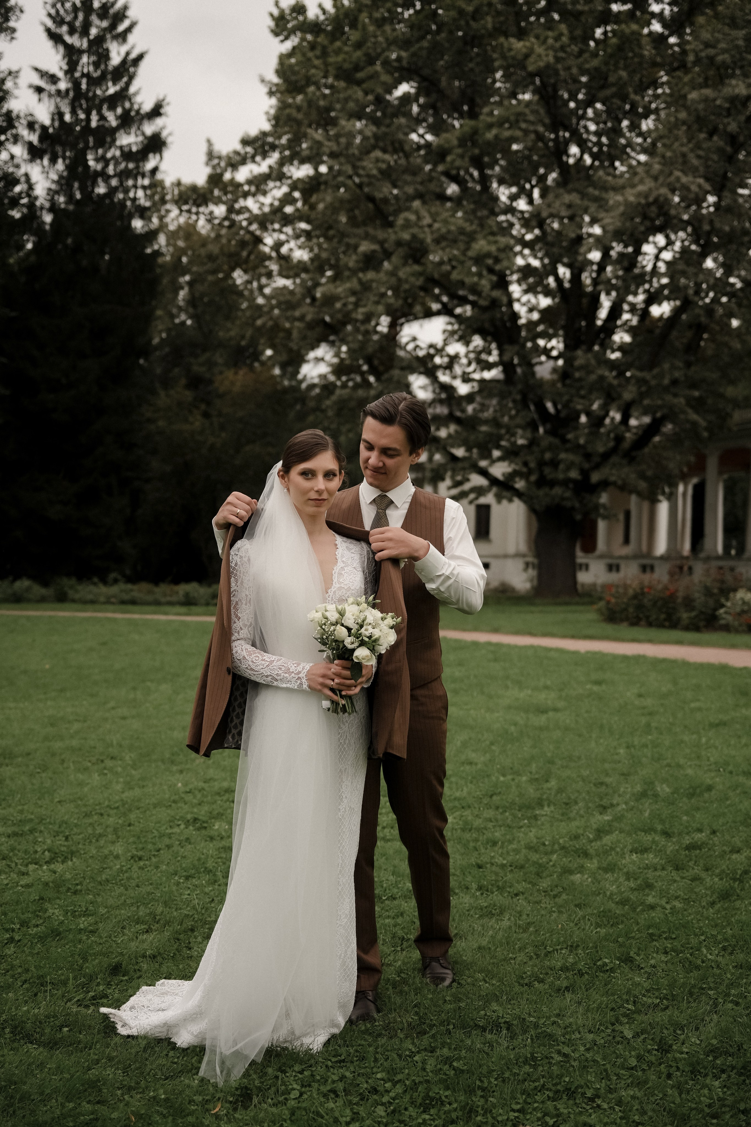 Динар и Анна