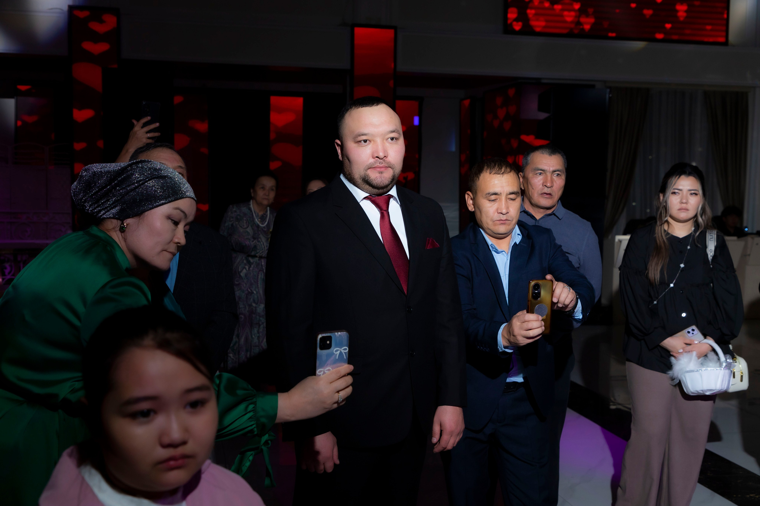 Қыз Ұзату. Фотограф