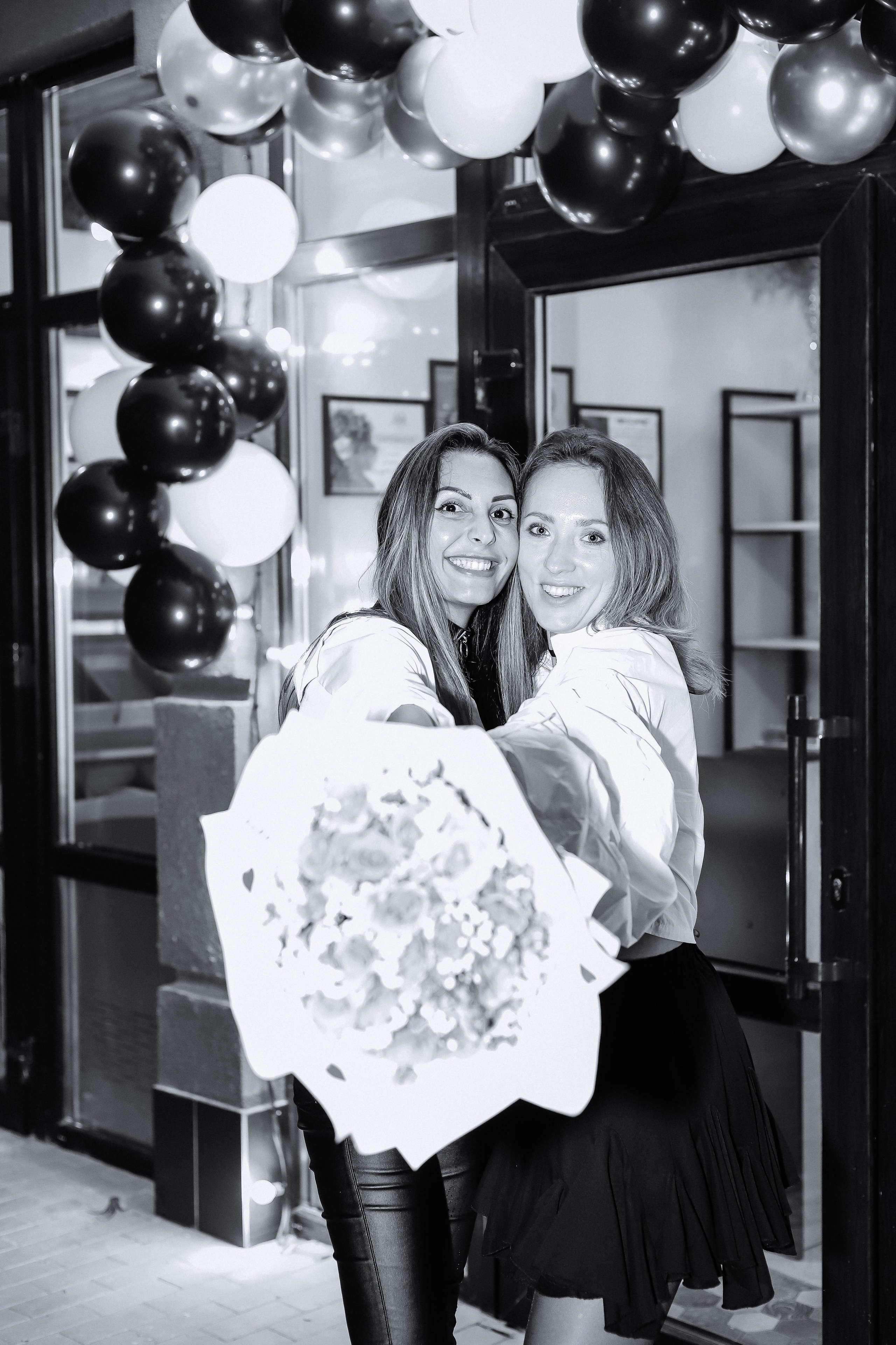 Открытие салона Black&White. Женский/Детский фотограф в Симферополе Вероника Слепогина