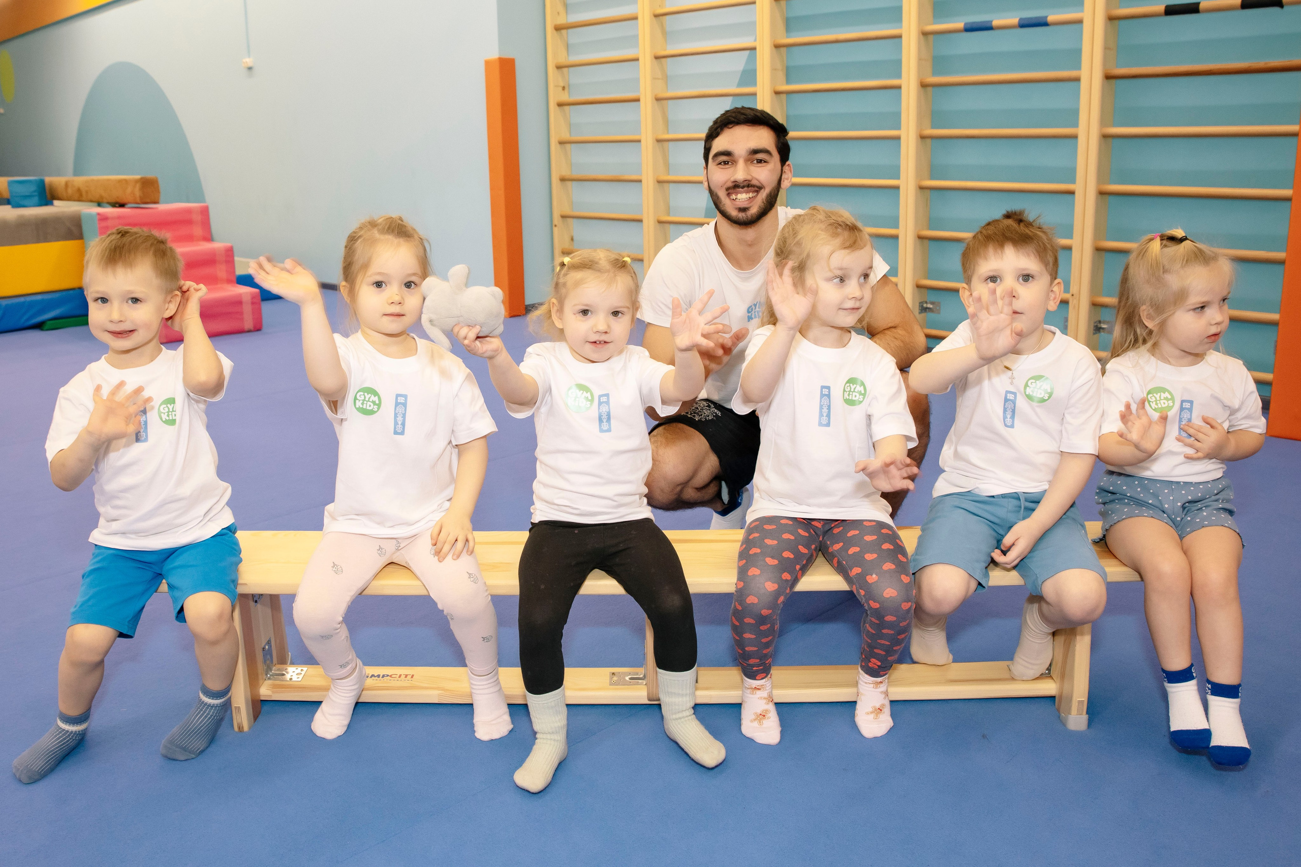 Соревнования по гимнастике в Gymkids Чертаново. Профессиональный фотограф в Москве | Заказать фотосессию и съемку