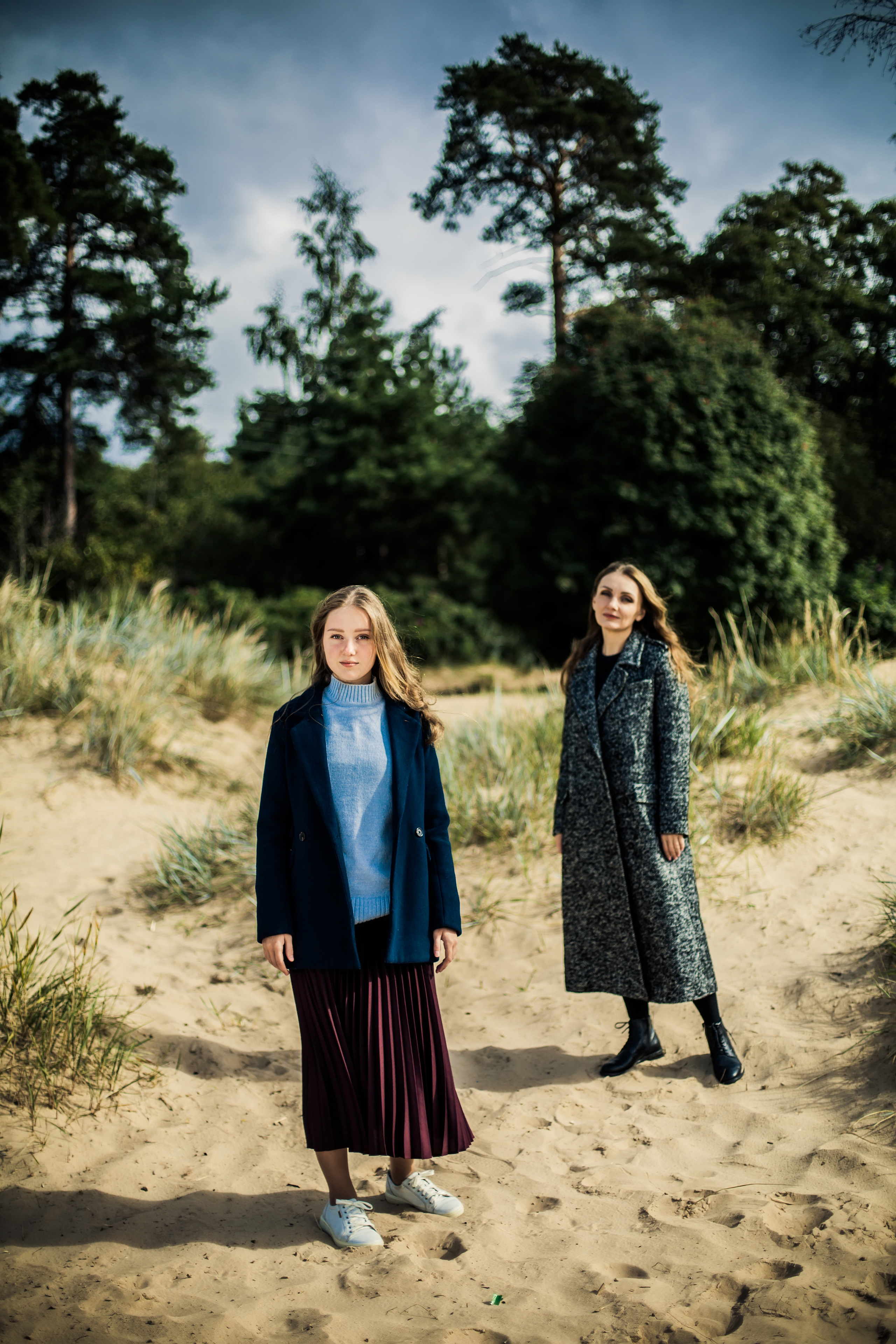 Фотосессия мамы с дочкой и сыном на пляже в Сестрорецке. Детский, свадебный и семейный фотограф Юлия Курбатова, Санкт-Петербург