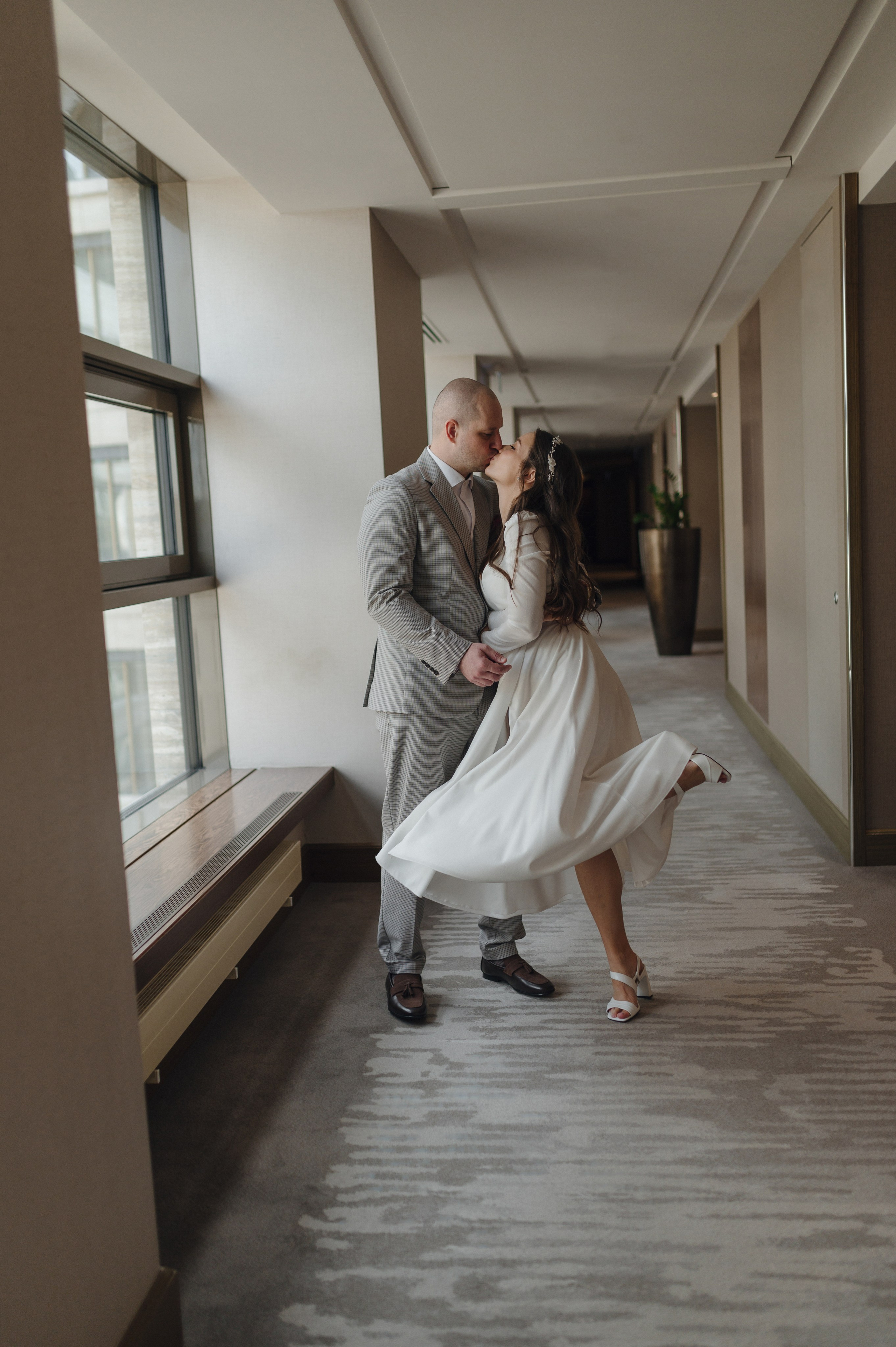 Яна и Борис, Грибоедовский ЗАГС. Свадебный фотограф Москва и Санкт-Петербург. Анастасия Чудина