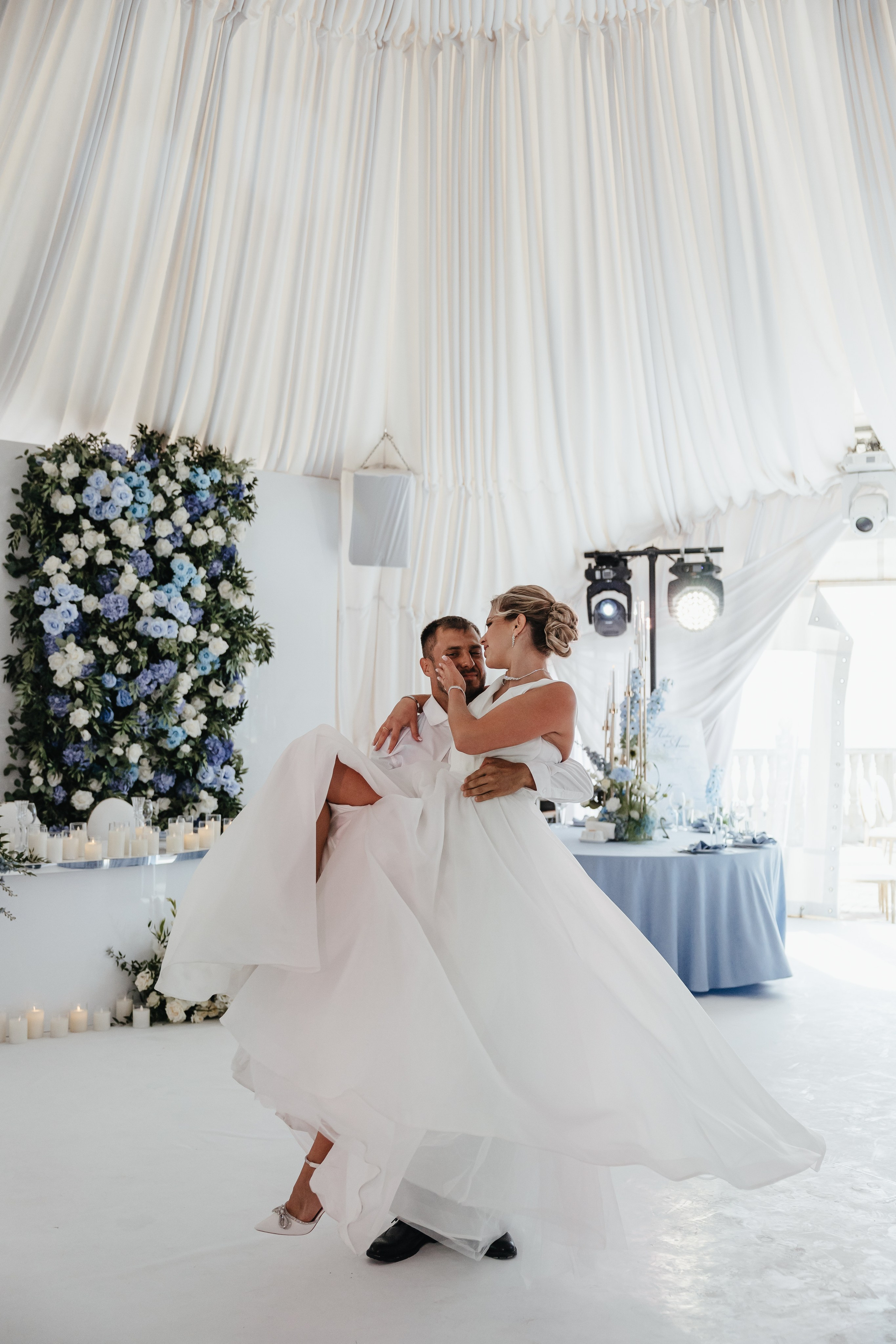 Свадебная фотосессия на яхте. Свадебный и семейный фотограф и видеограф, Крым, Москва, Санкт -Петербург