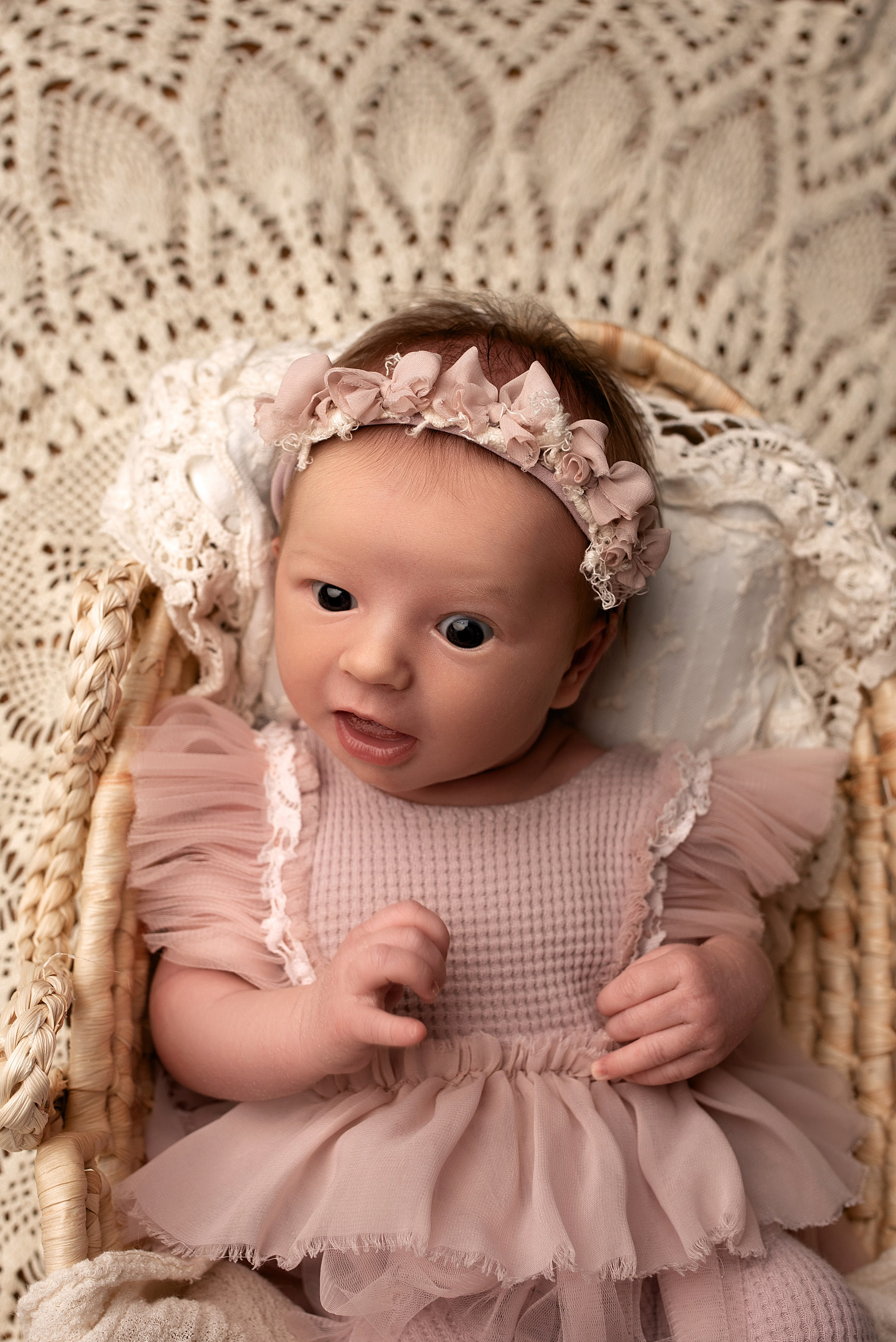 Новорождённые девочки. Детский фотограф новорождённых в Минске Боровик Екатерина