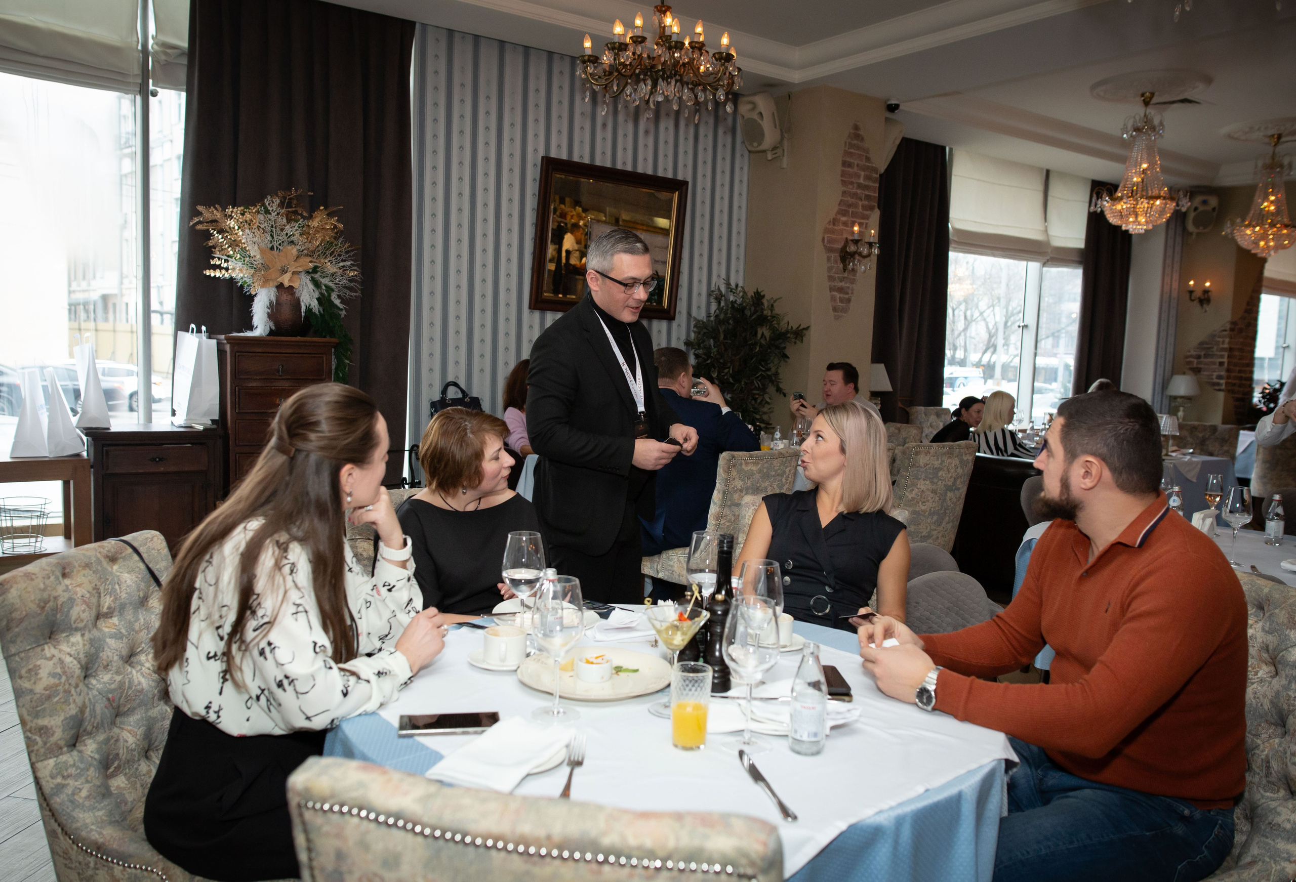 Москва бизнес завтрак ресторан La Provincia. Семейный и детский фотограф Анна Петракова