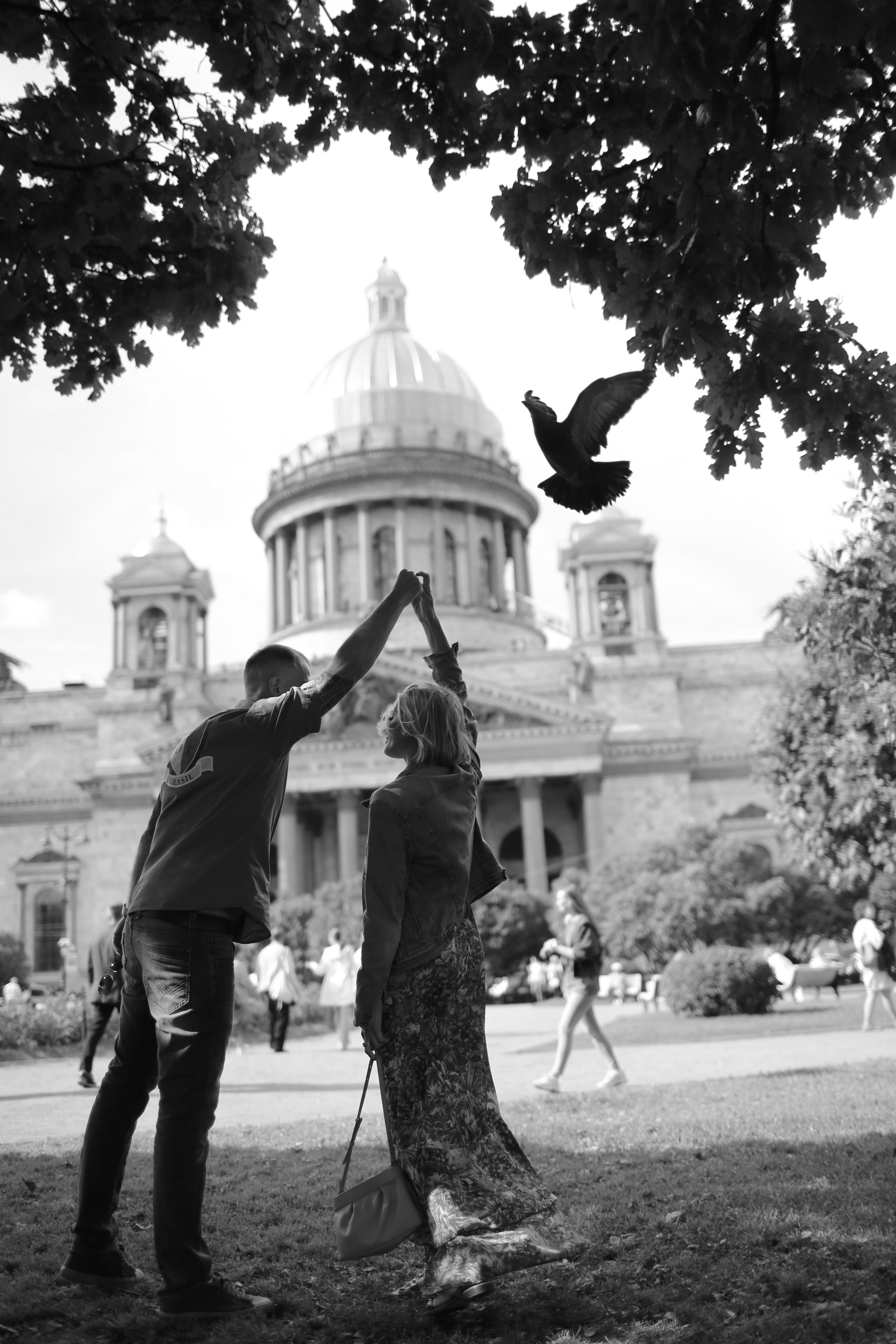 Фотосессия влюбленных Лёши и Оли в Питере. Свадебный и репортажный фотограф в Ярославле и Санкт-Петербурге Роман Микрюков