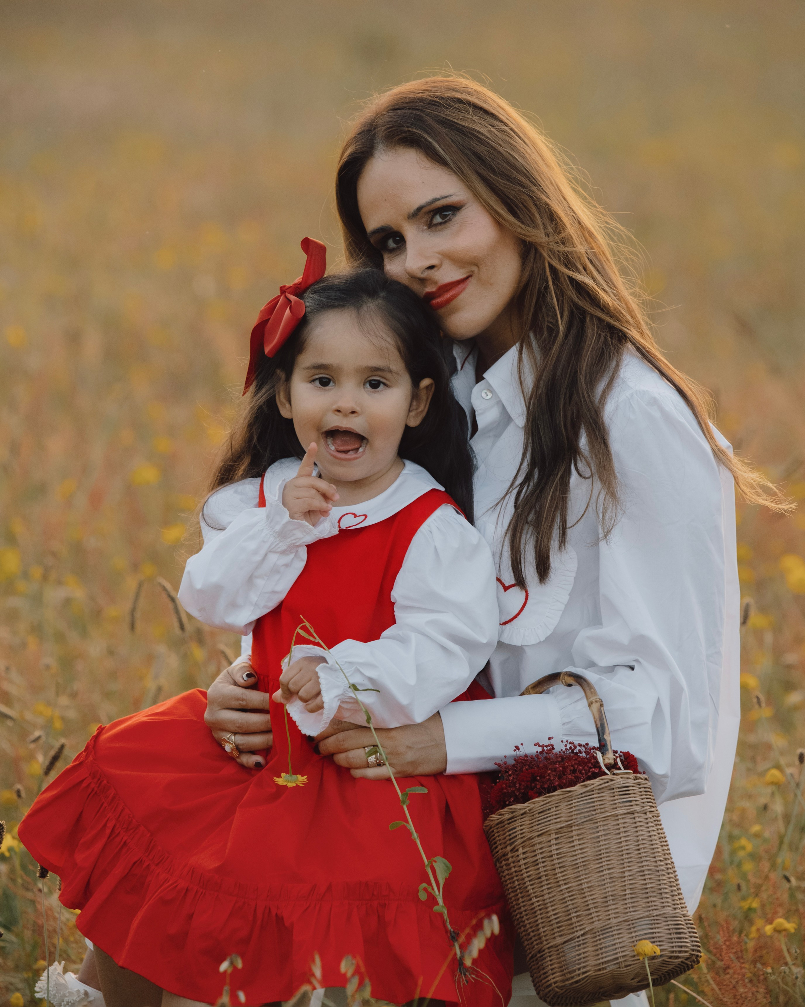 SUMMER DAY. Anastasiia Antoniuk portrait, family and couple photographer, Portugal