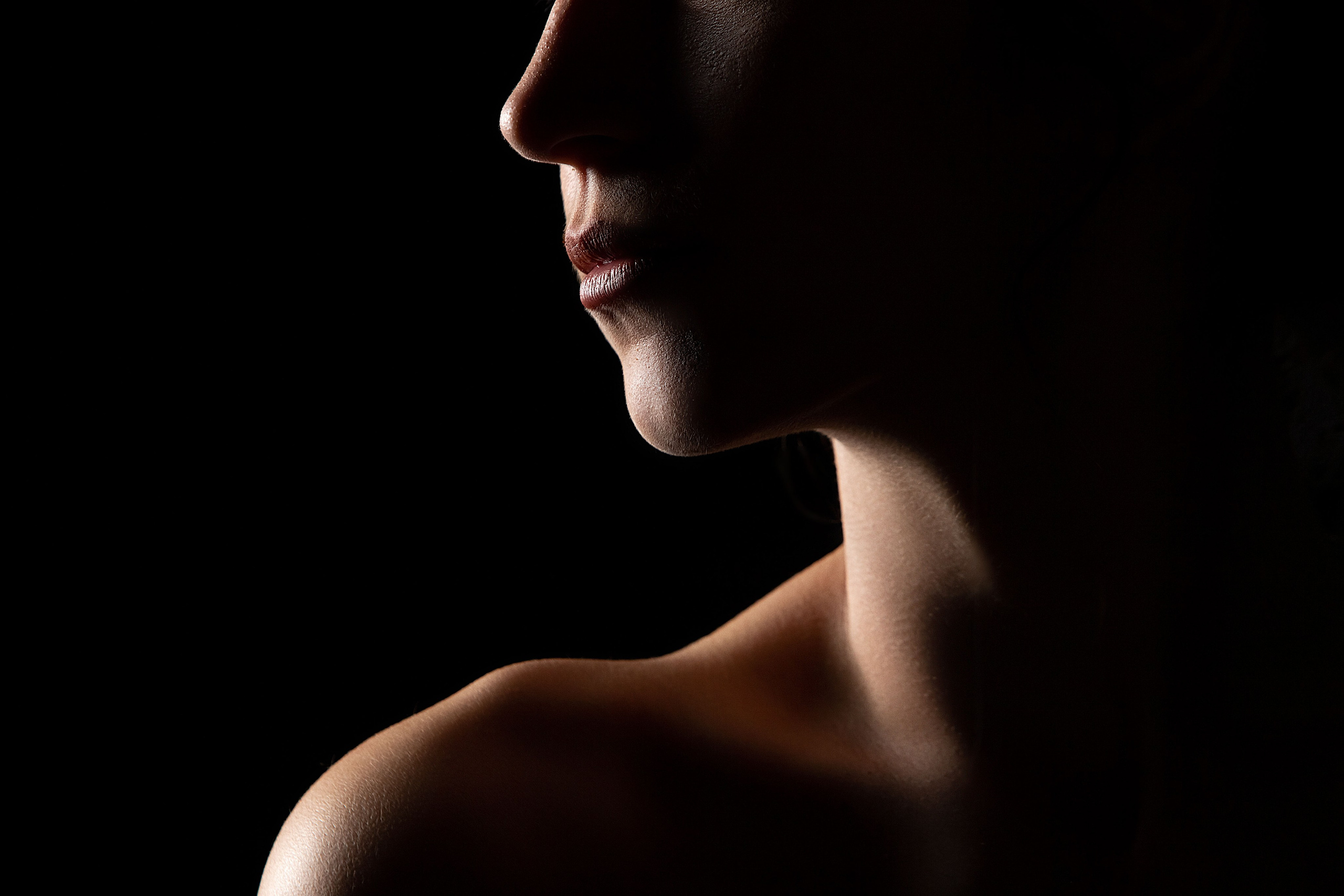 SILHOETTE. VALROSSO.COM