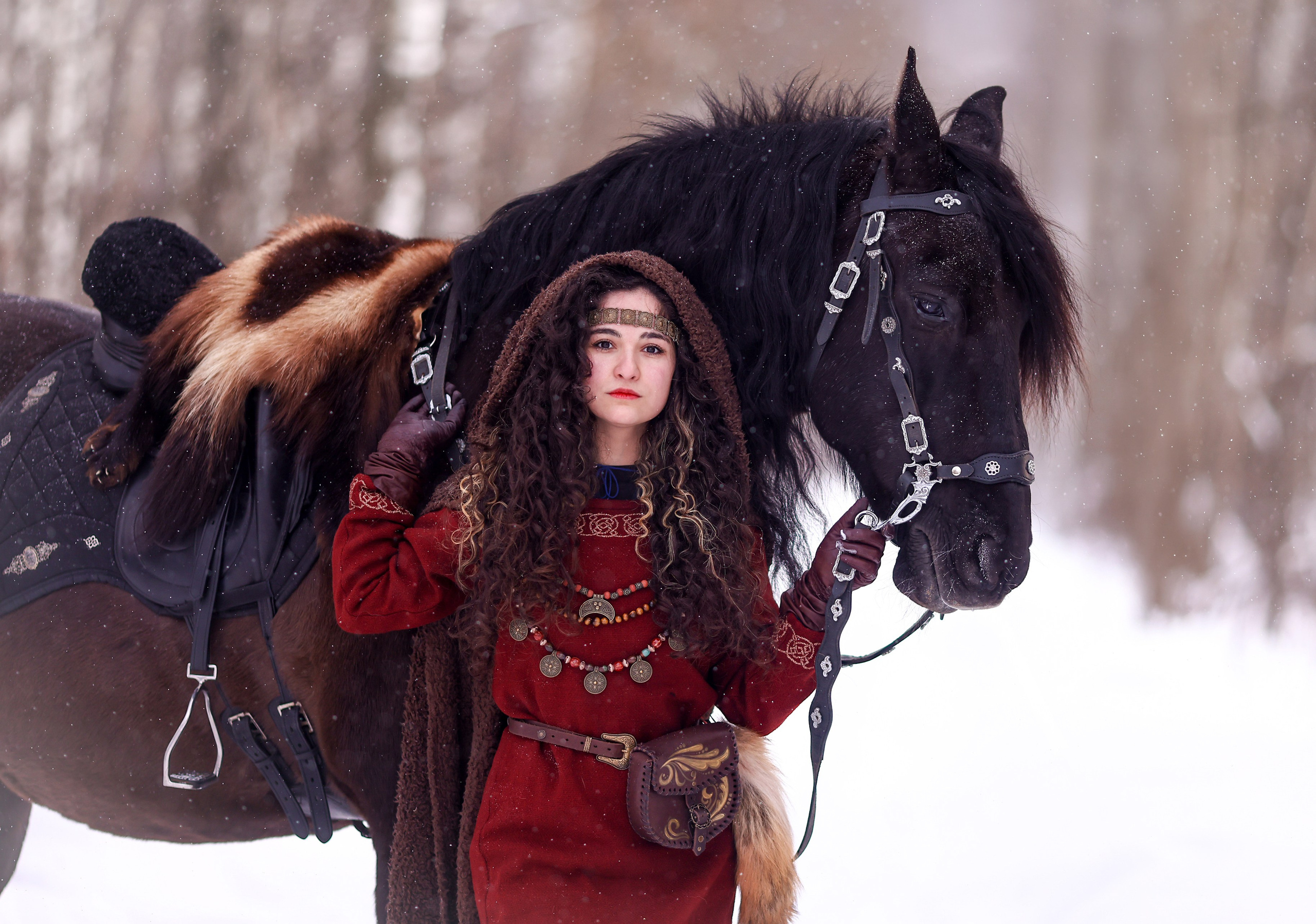 Фотосессия с лошадью в стиле викингов. Фотосессии с лошадьми