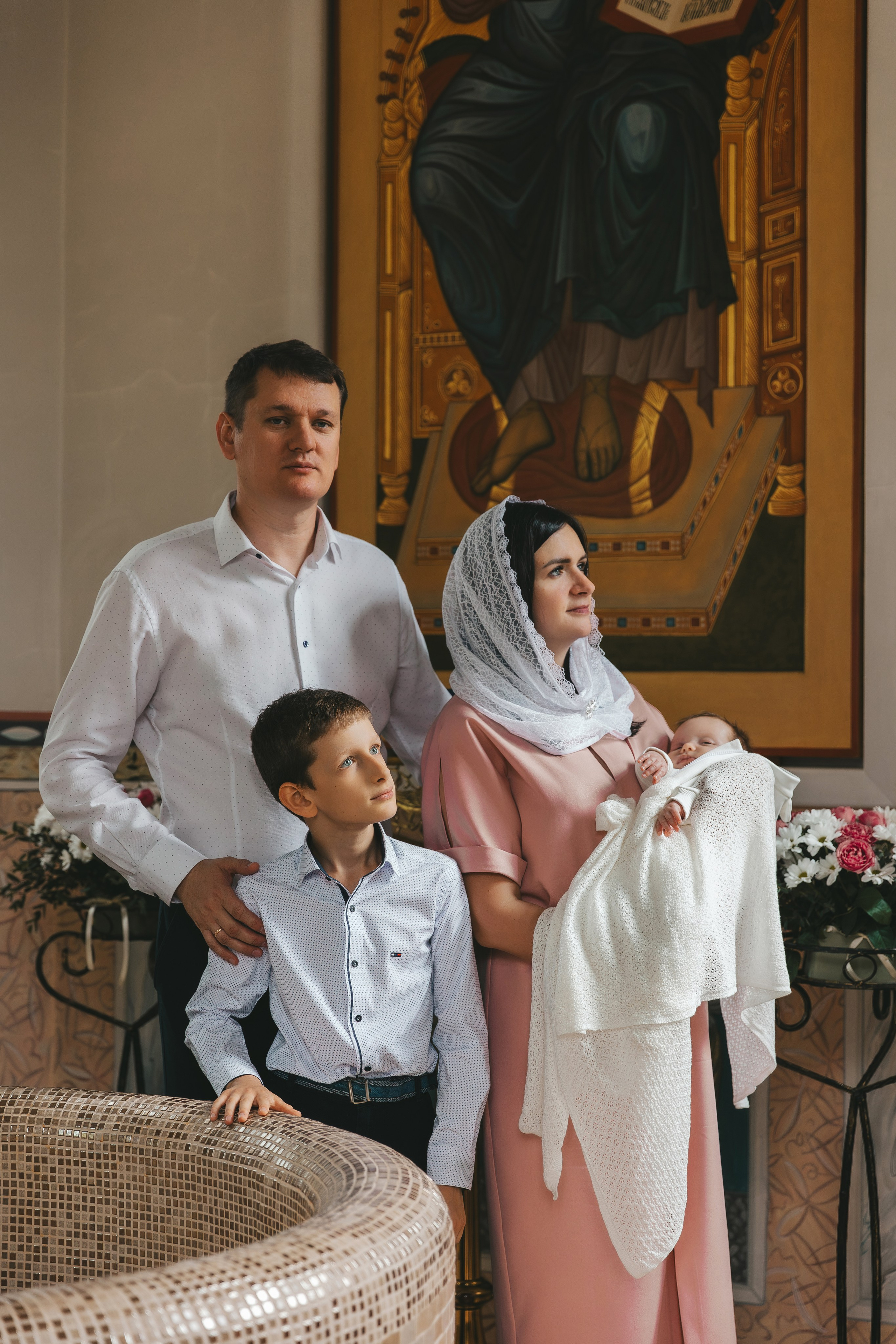 Репортажная съемка Крещения в Москве и области. Семейный и женский фотограф в Москве Надежда Воробьева