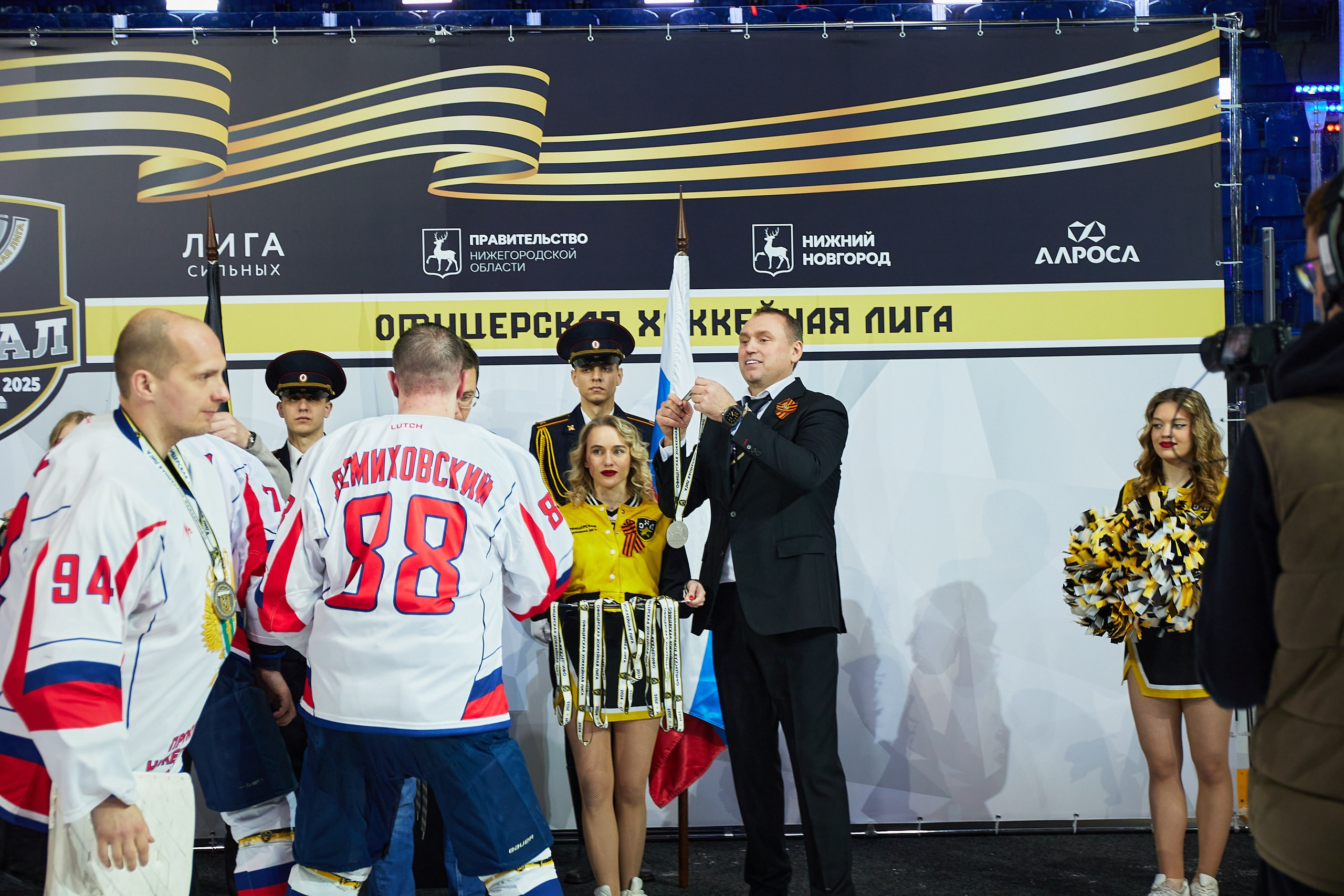 Репортаж. Офицерская хоккейная лига 2025 год. Спортивный фотограф Некрасов Денис