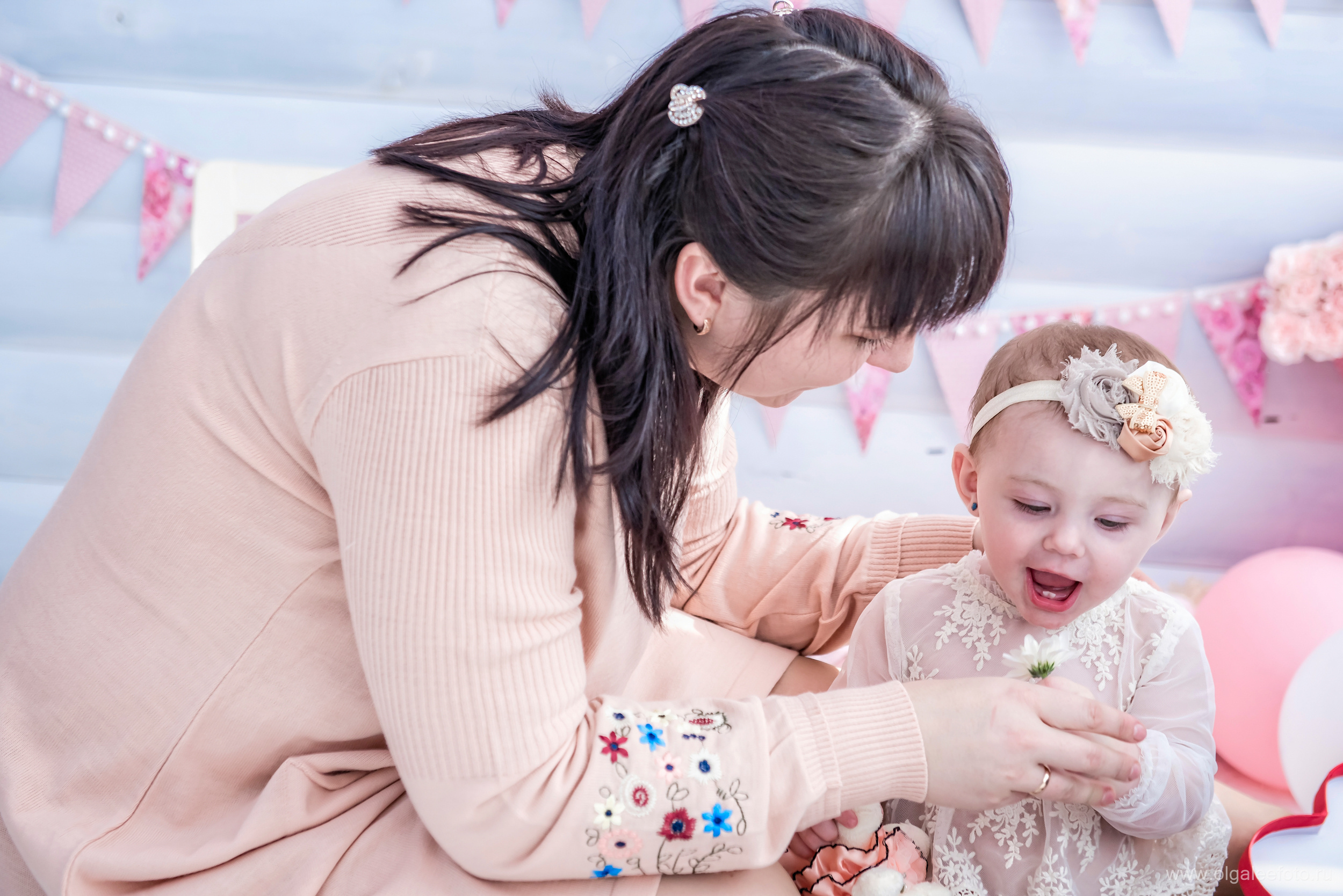 Алиса годик. Ольга Ли свадебный семейный фотограф Иркутск
