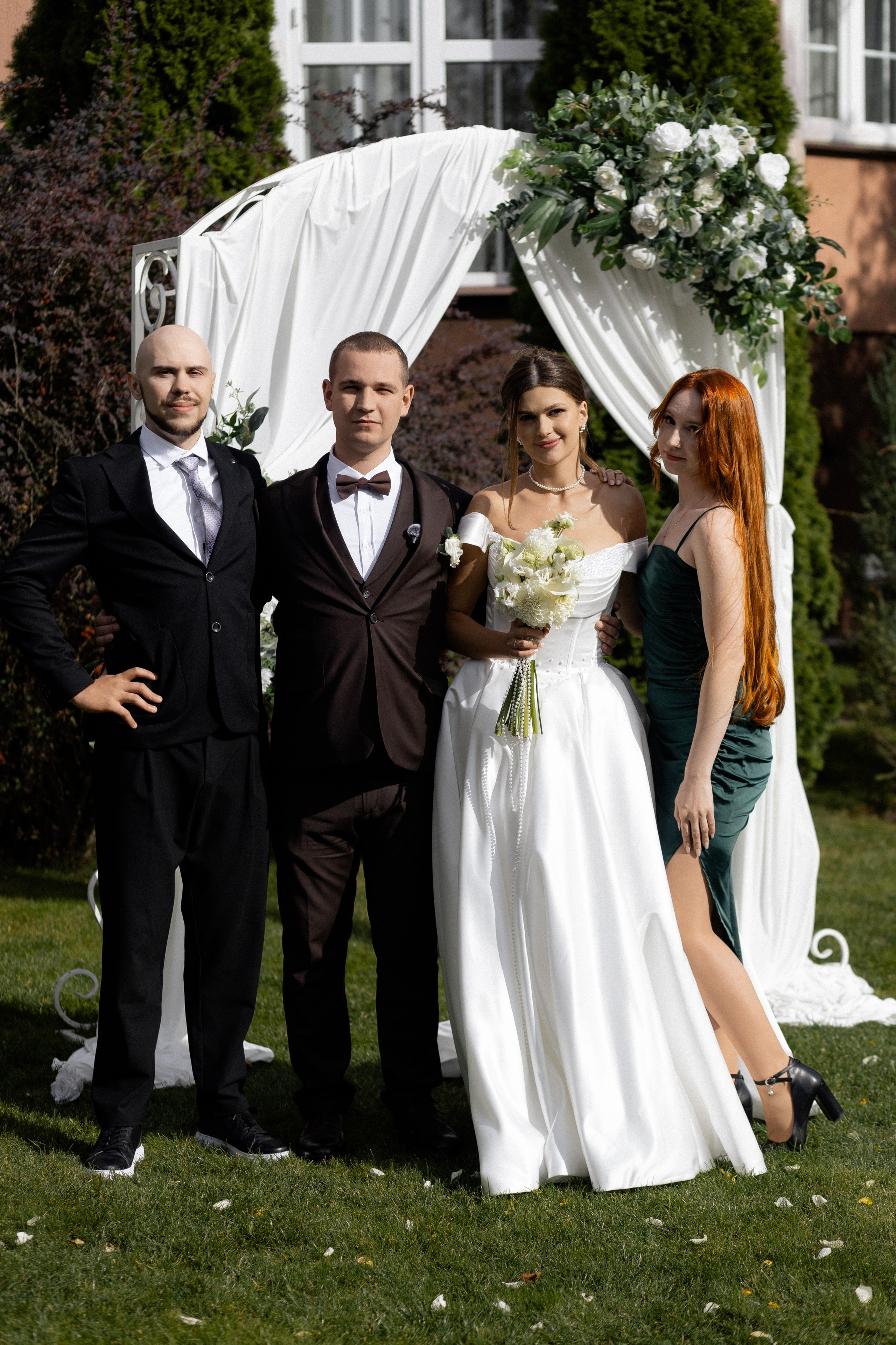 Свадебная фотосессия Анастасии и Игоря в Усадьбе Легенда. Свадебный фотограф в Минске/Беларуси Сергей Спиридонов