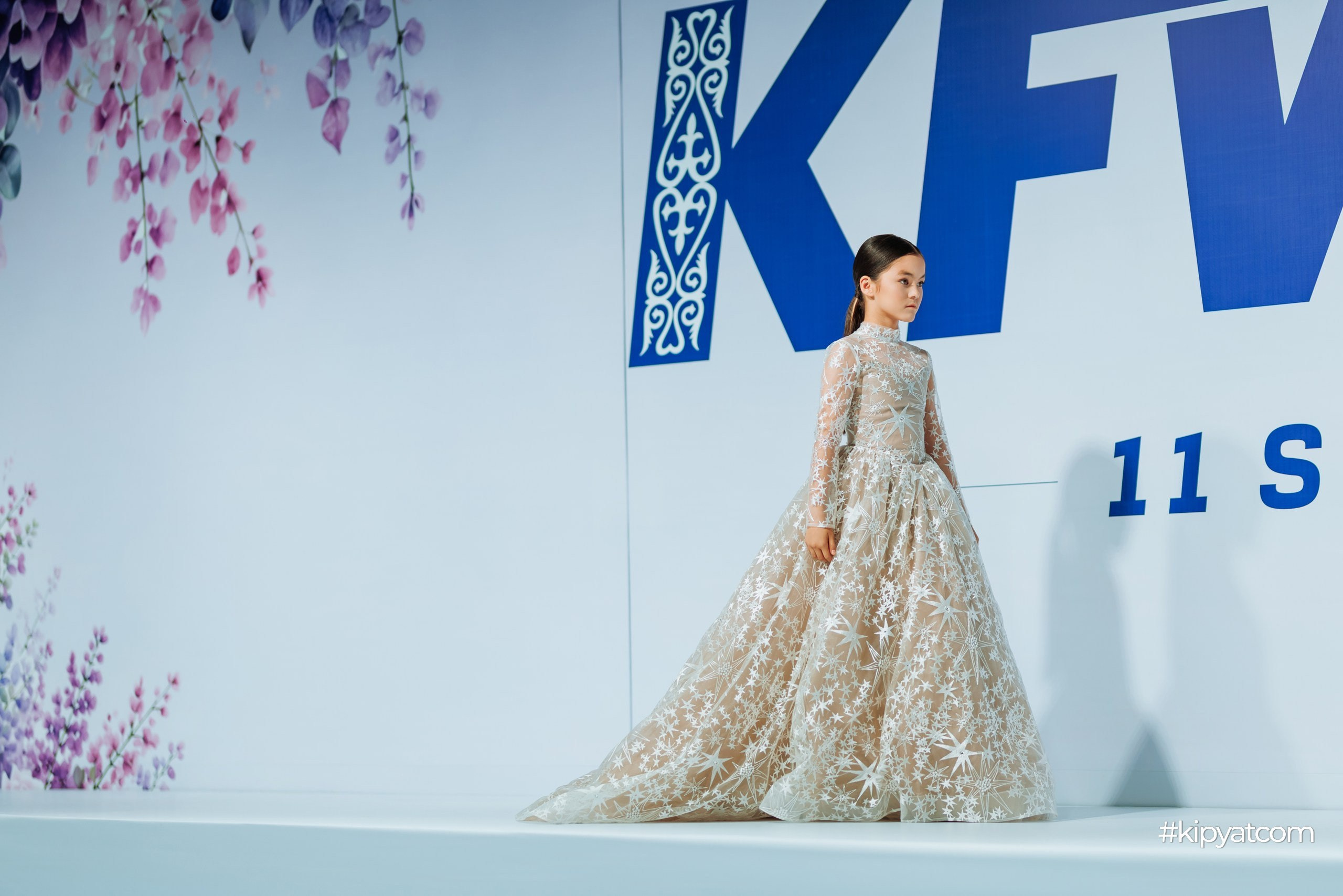 KAZAKHSTAN FASHION WEEK SHYMKENT 11 SEASON. Кипятком Шымкент