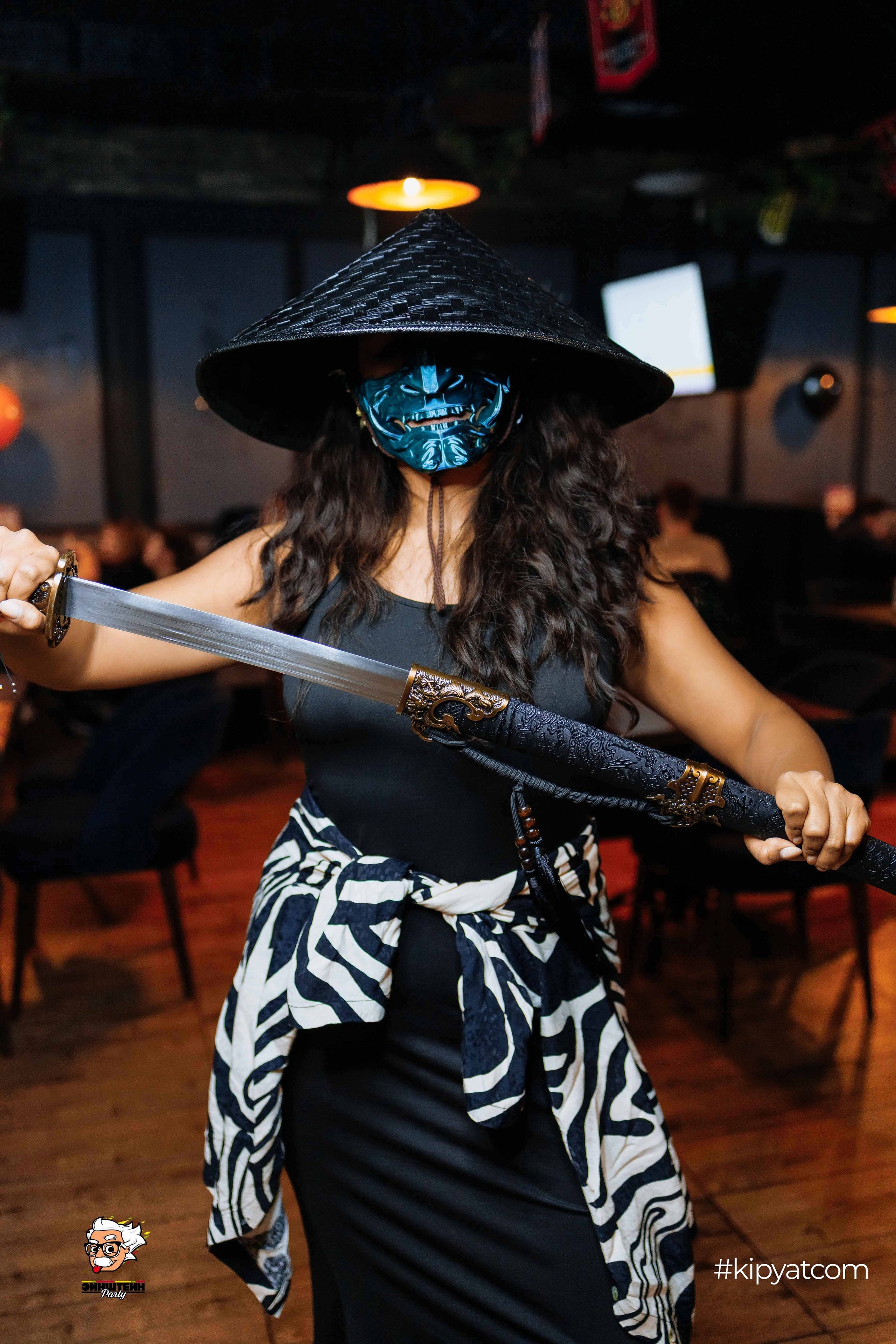 Эйнштейн Party