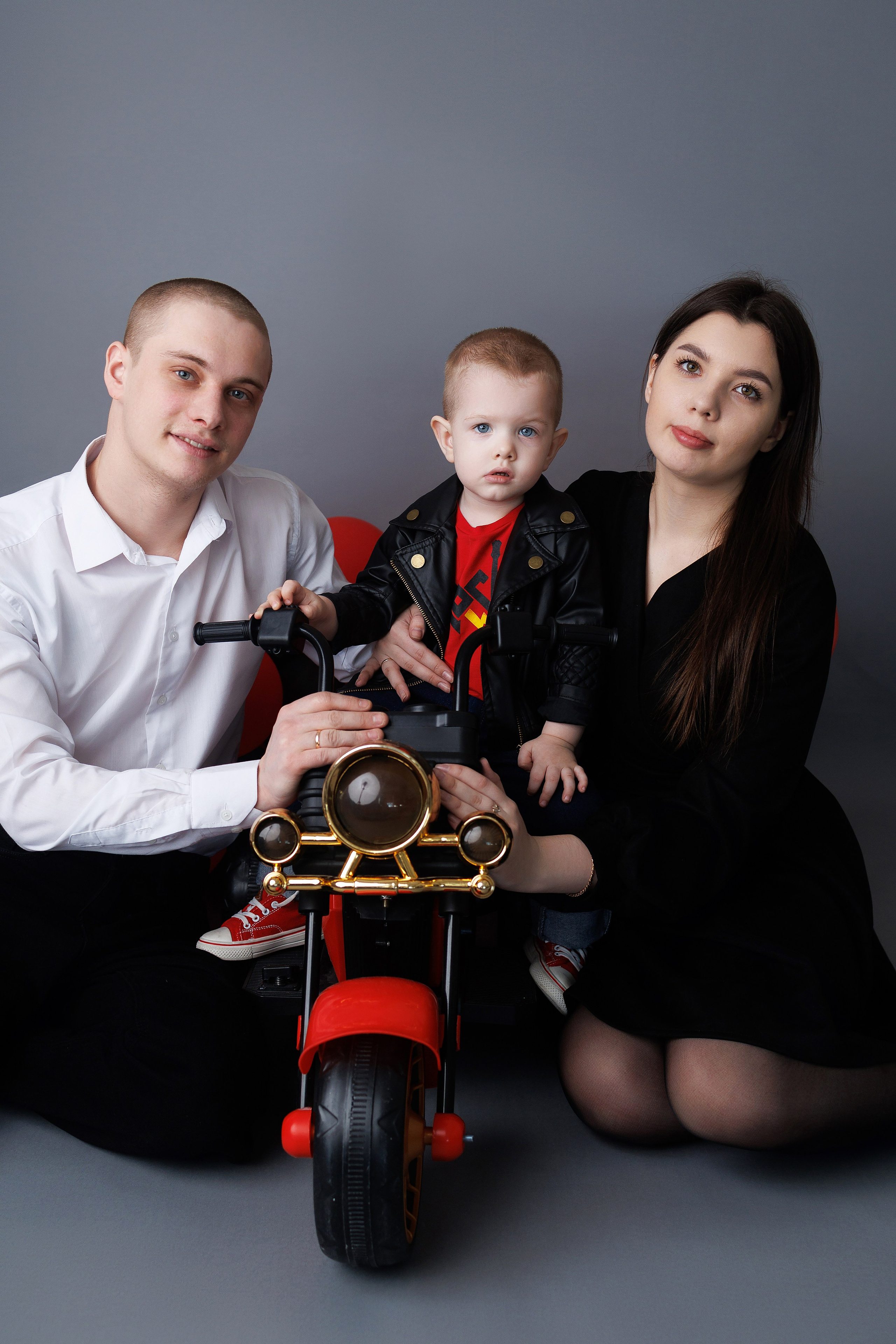 Ярославу 2 годика. Фотограф новорожденный малышей Новосибирск