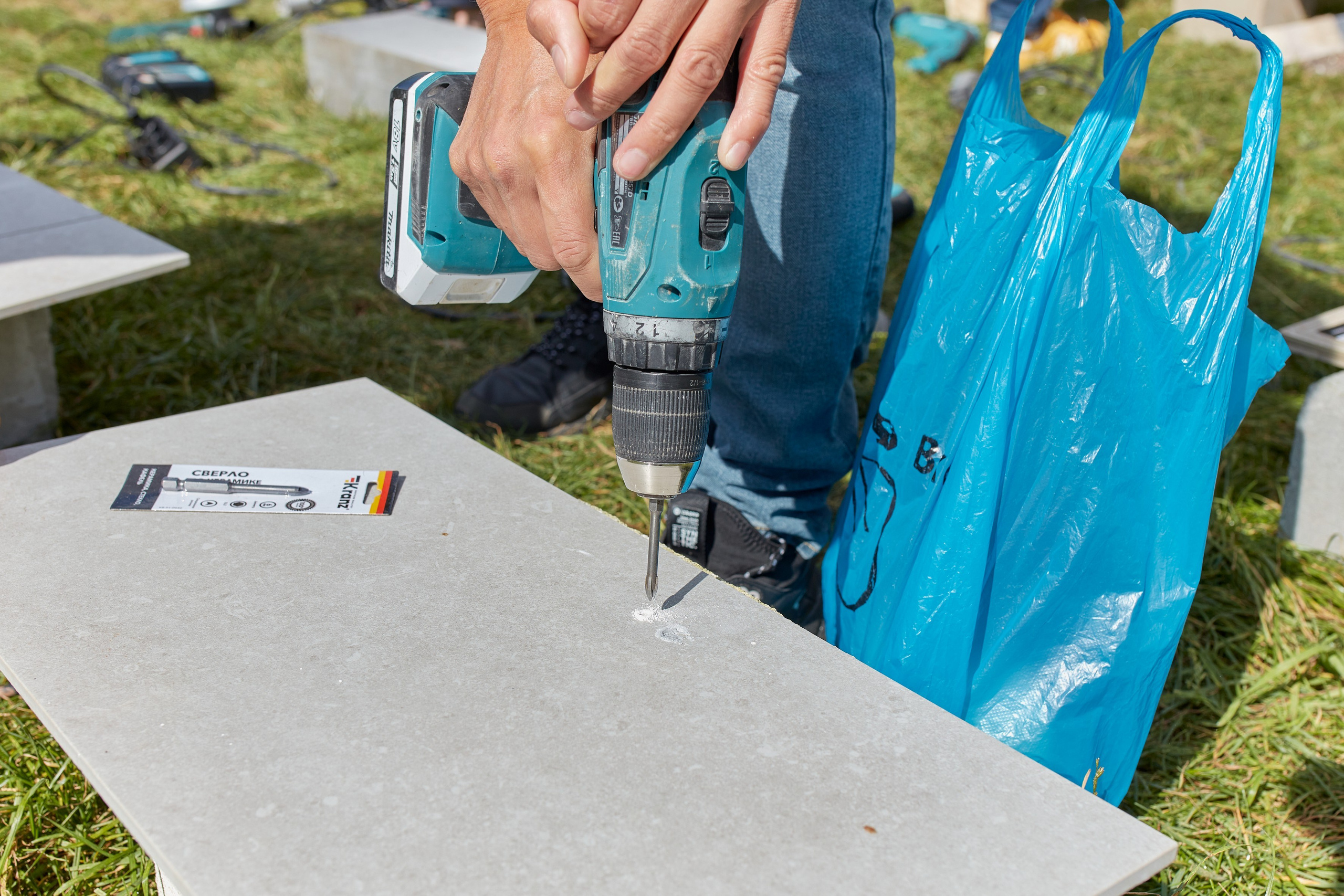 Форм электромонтажников Rexant и Kranz. Коммерческий фотограф в Москве Павел Володин — фотосъемка для бизнеса