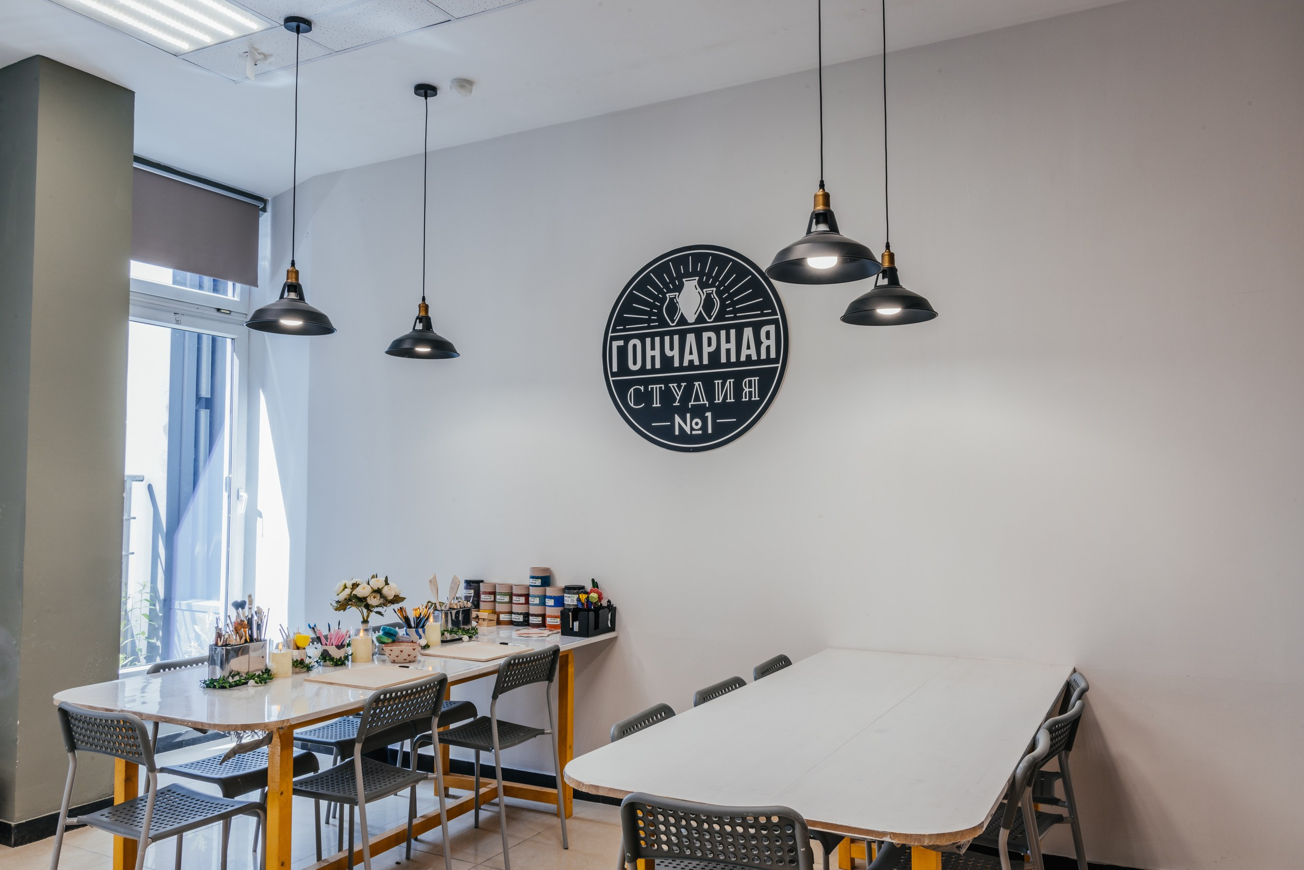 Интерьер Кулинарной, Гончарной, Стрелковой студии. Фотограф Алексей Солопов