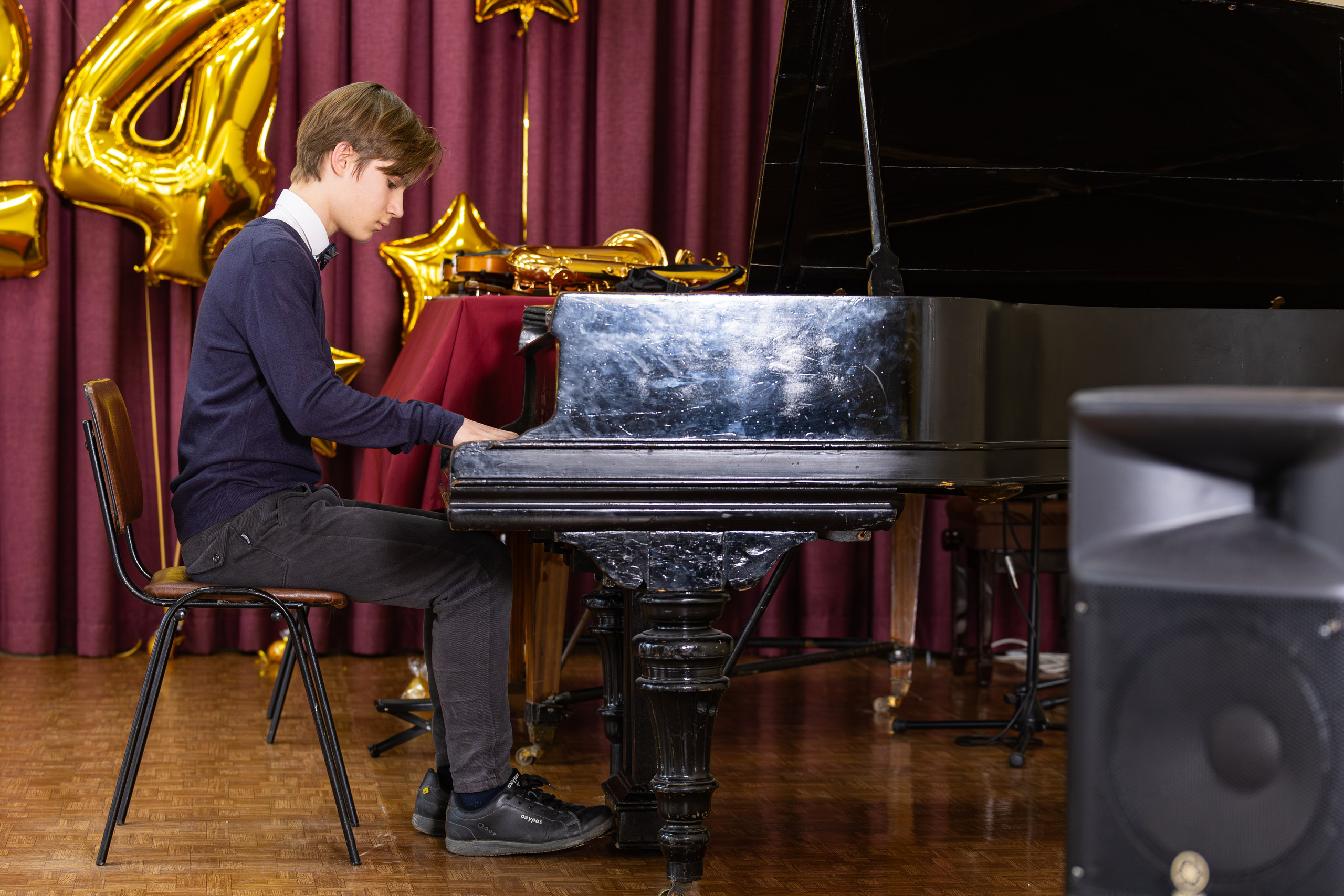 Выпускной музыкальная школа № 8. Фотограф Александр Поздняков  Новосибирск