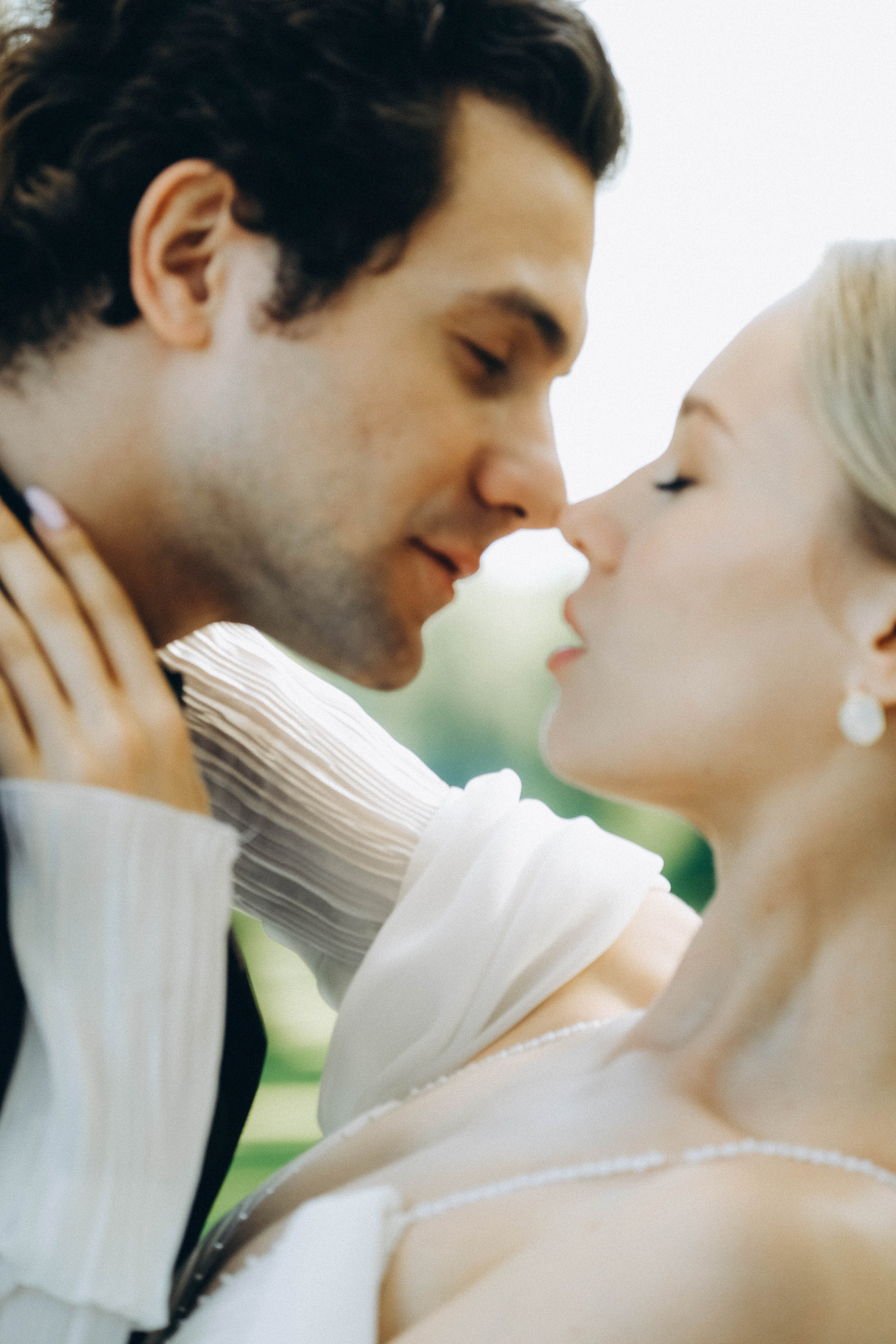 СВАДЕБНАЯ СЬЕМКА В ПАРКЕ ОРАНИЕНБАУМ. Профессиональный фотограф, Санкт-Петербург — Виктория Богомолова