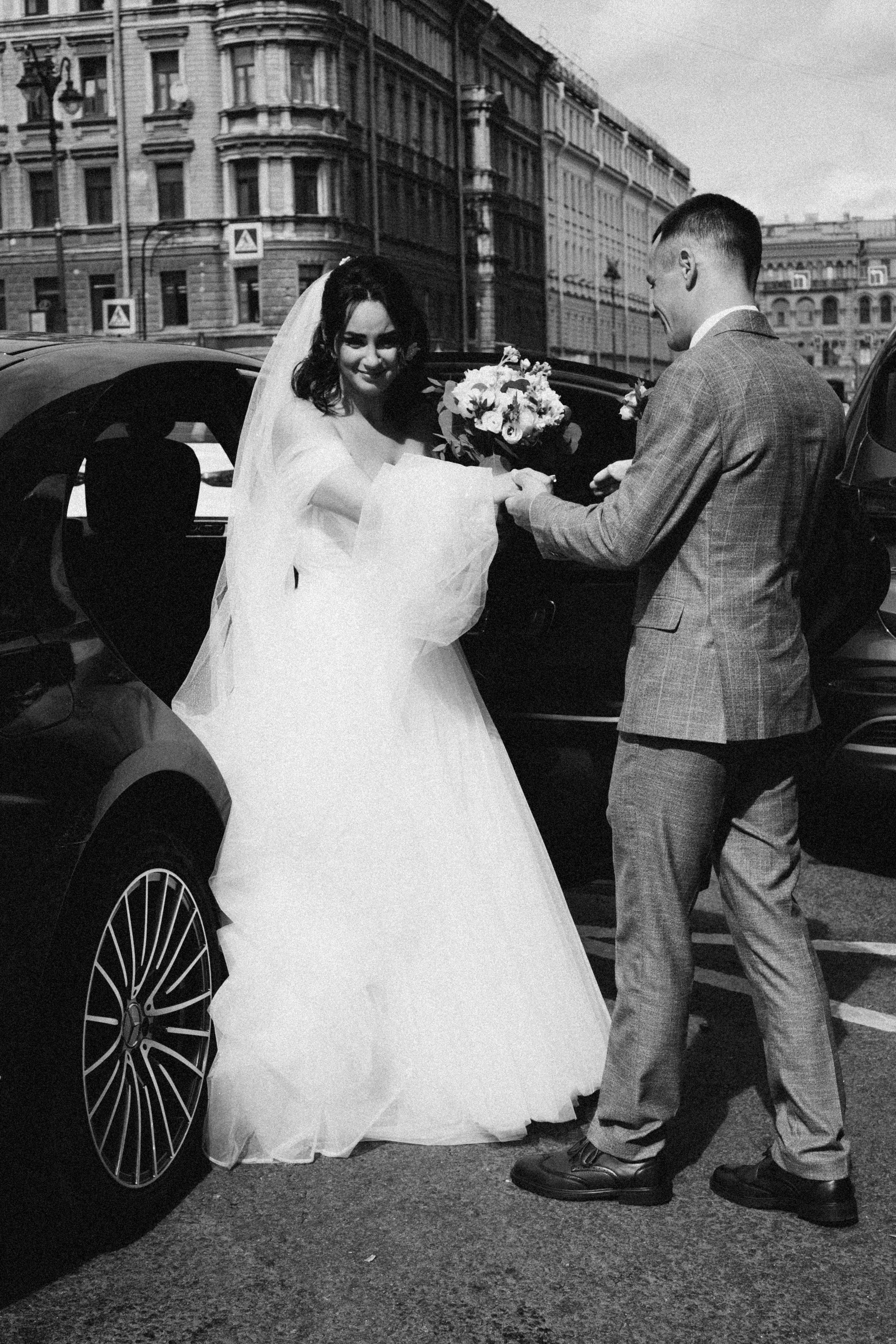 СВАДЕБНАЯ ПРОГУЛКА РЕСТОРАН МЫ ЖЕ НА ТЫ И ФОТОСЕССИИЯ С АВТОМОБИЛЕМ. Профессиональный фотограф, Санкт-Петербург — Виктория Богомолова