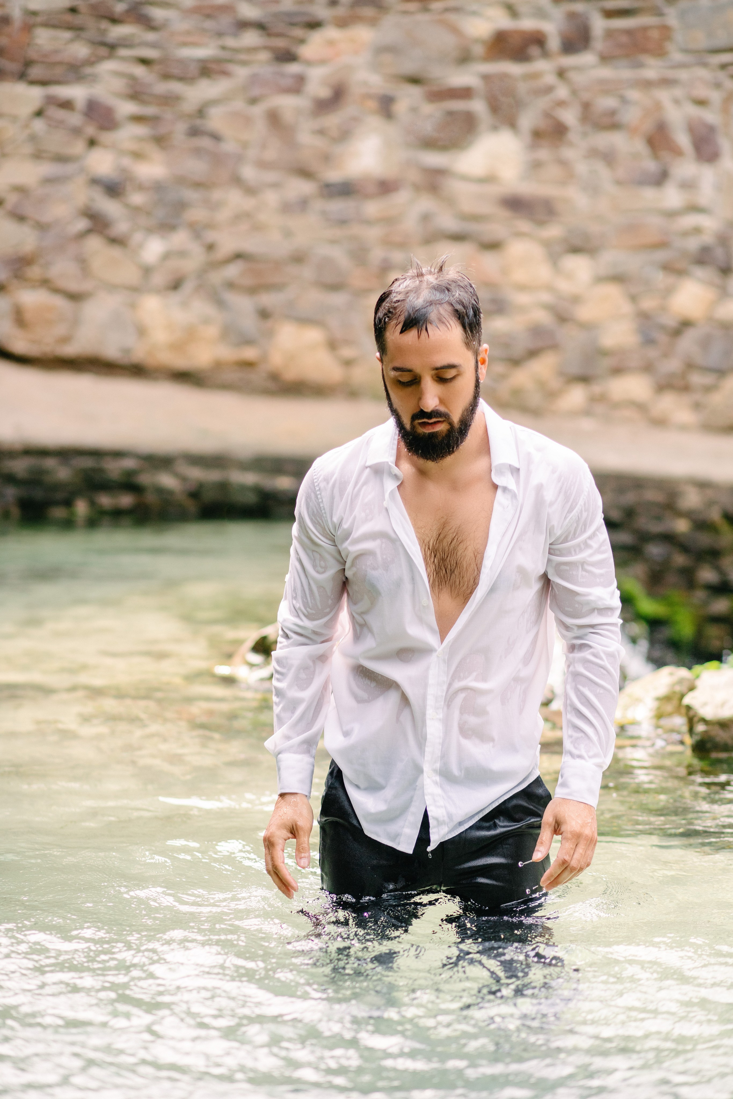 Артем. Ледяной родник. Нечехова Виктория