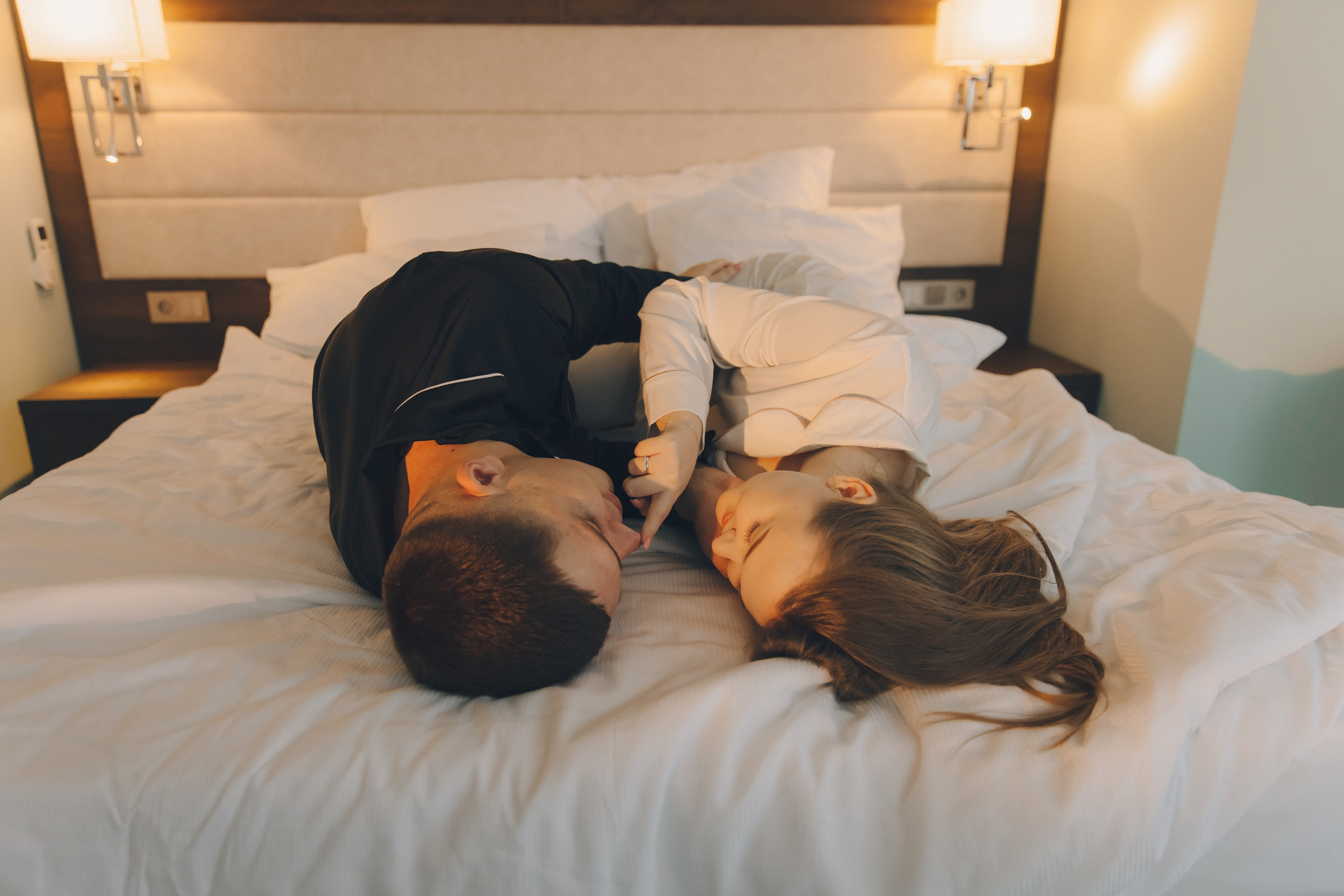 Lovestory в отеле «Кандинский». Фотограф Зеленоградск Красильникова Елена