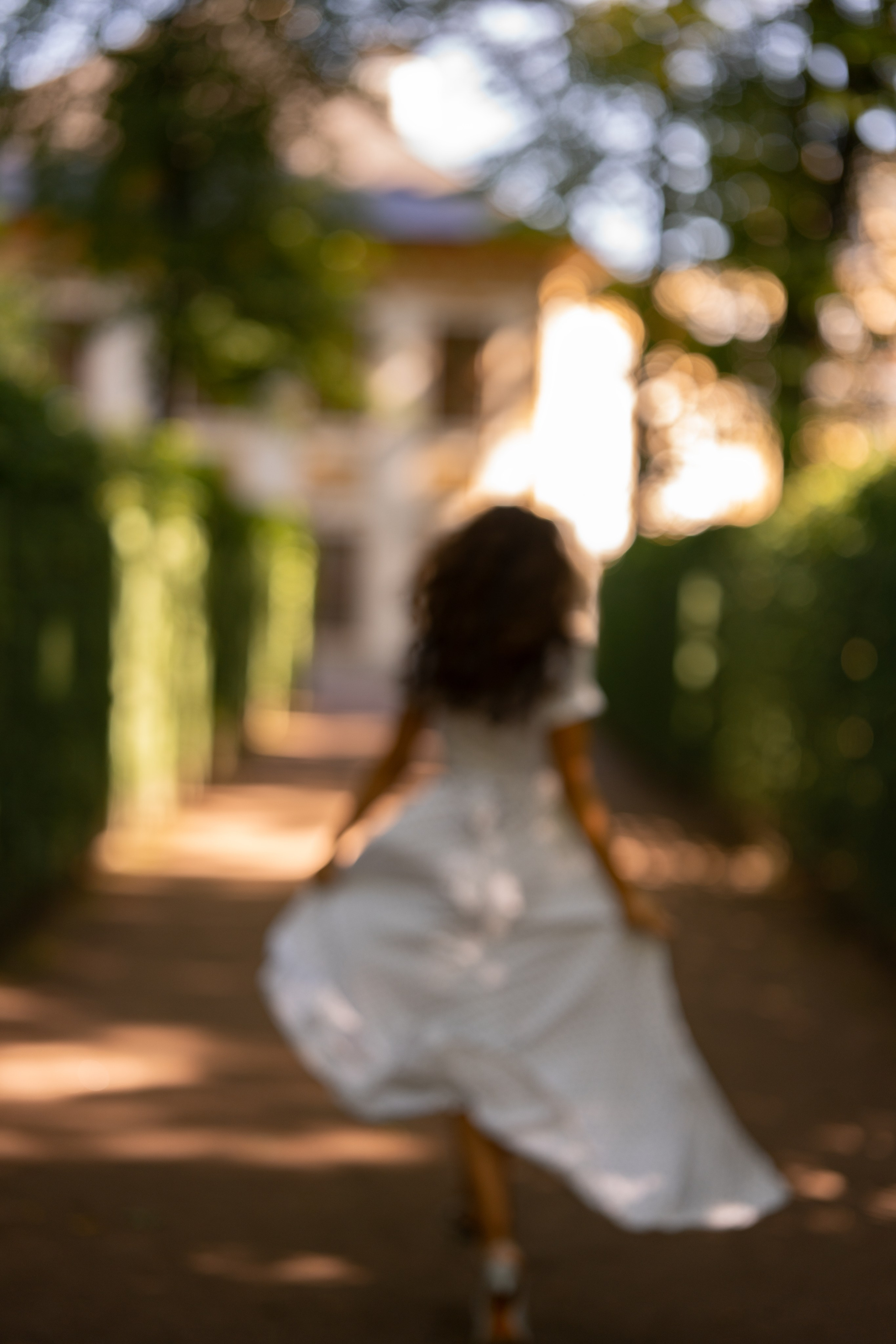 Виолетта в Летнем саду. Семейный и портретный фотограф в Санкт-Петербурге Татьяна Гримоть