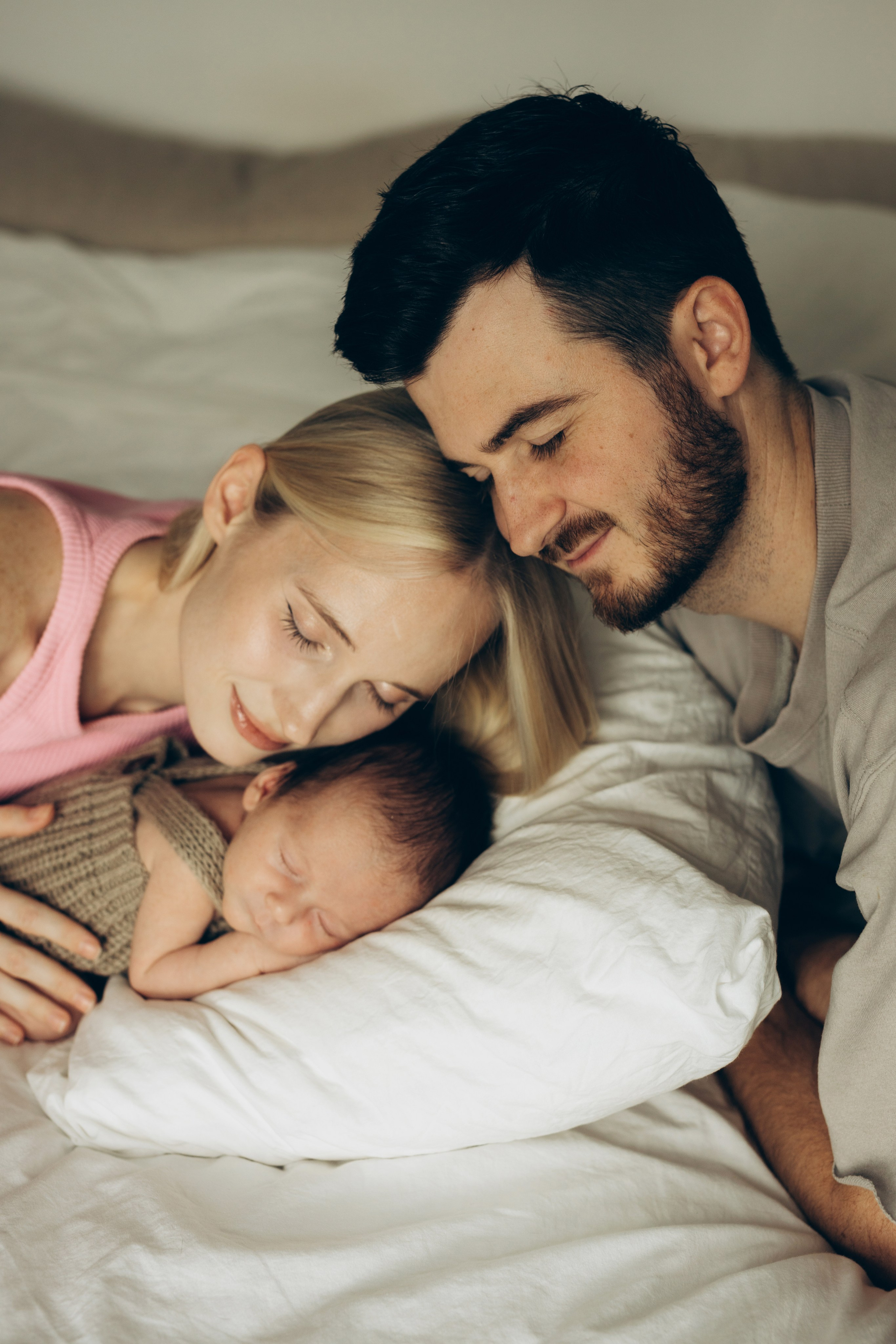 Фотограф для семейной съемки | Екатерина | Портфолио, цены, идеи. Фотограф уникального направления ньюборн в Москве Екатерина Буценина