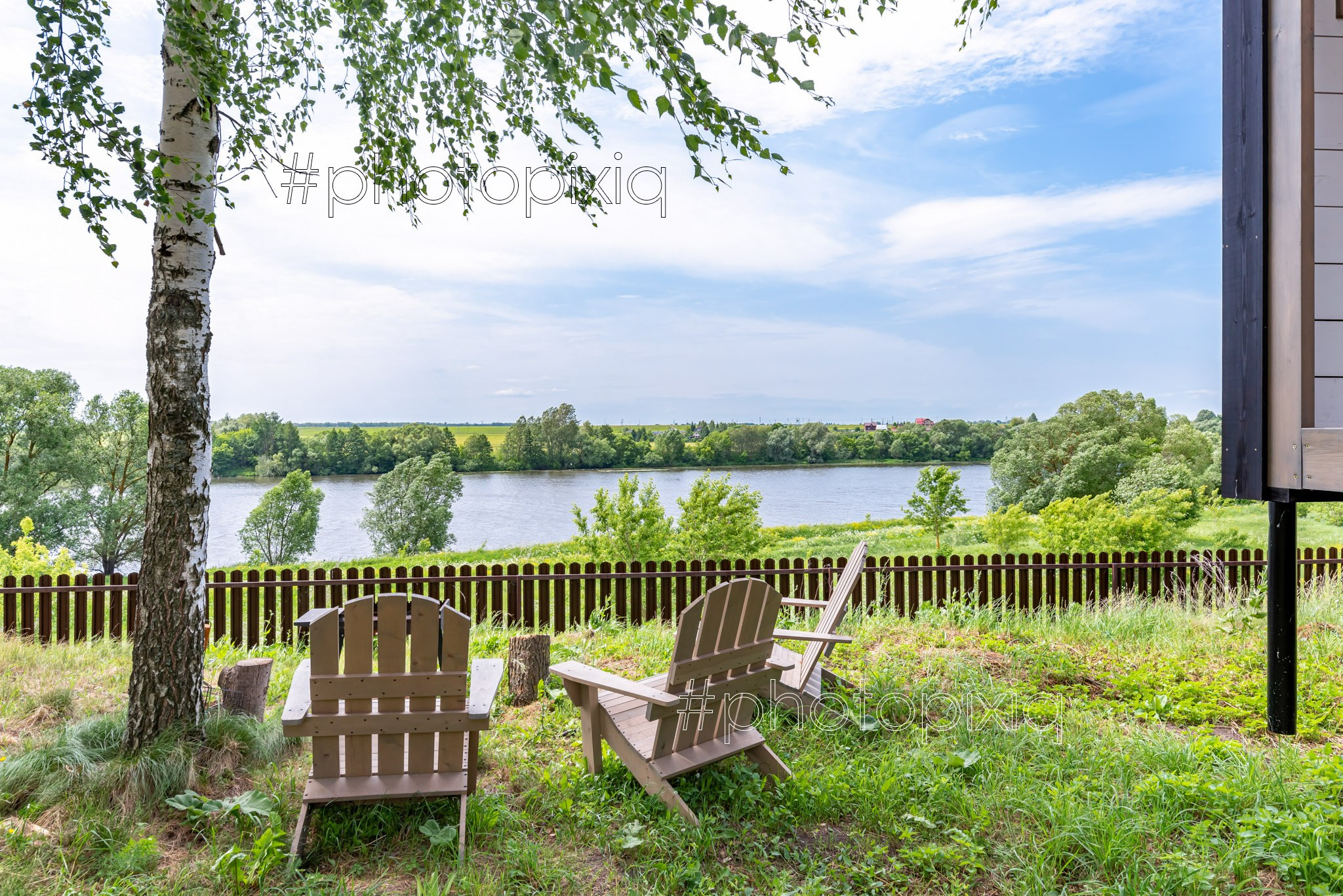 Съёмка загородного дома на Оке для аренды. Интерьерная съёмка и виртуальные туры — Интерьерный фотограф Кузнецов Сергей (photopixiq)