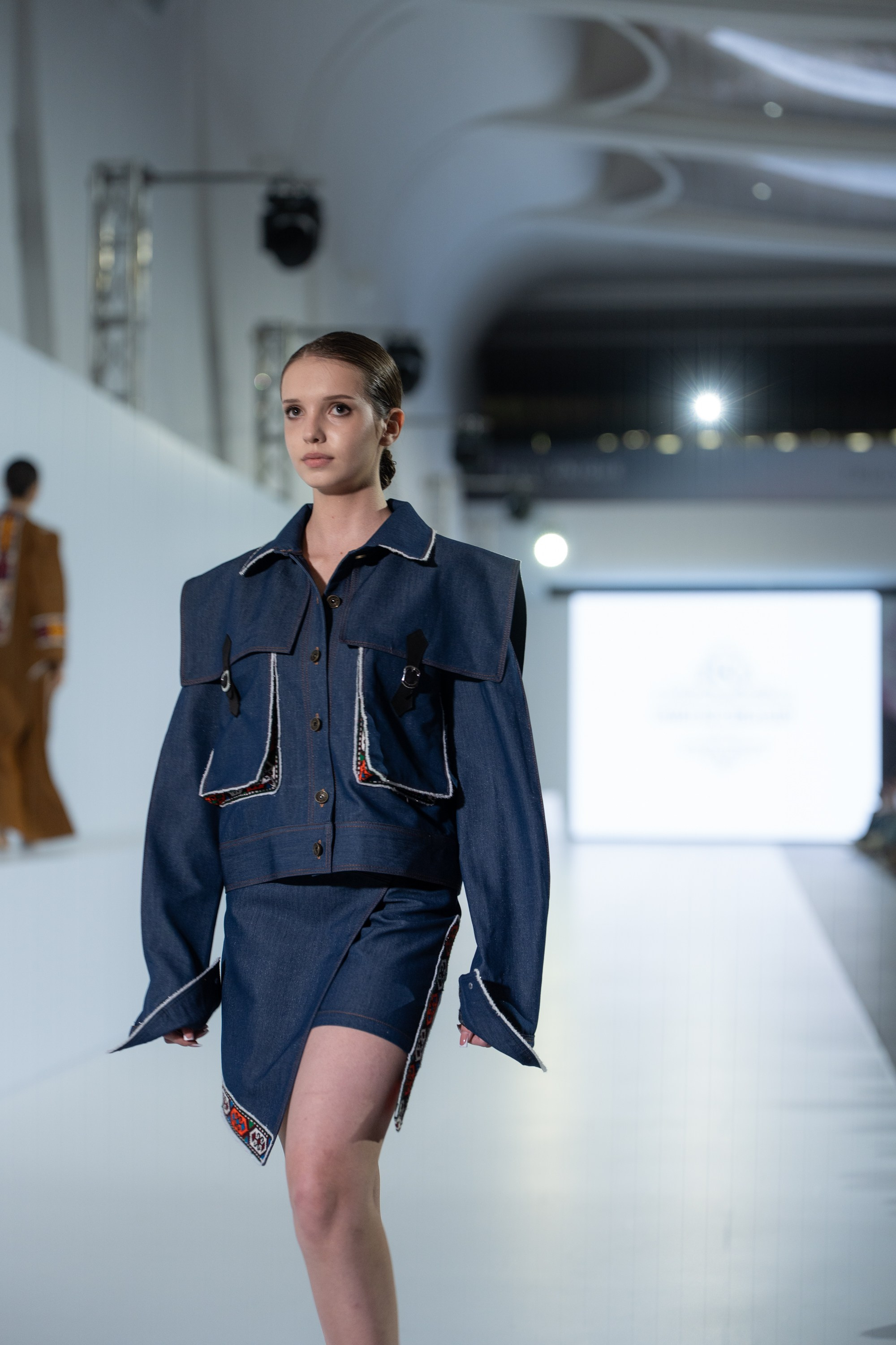 Umed Kuchkaliev. Сайт Алматинского НЮ АРТ, будуар и фэшн фотографа Дениса Карпенко