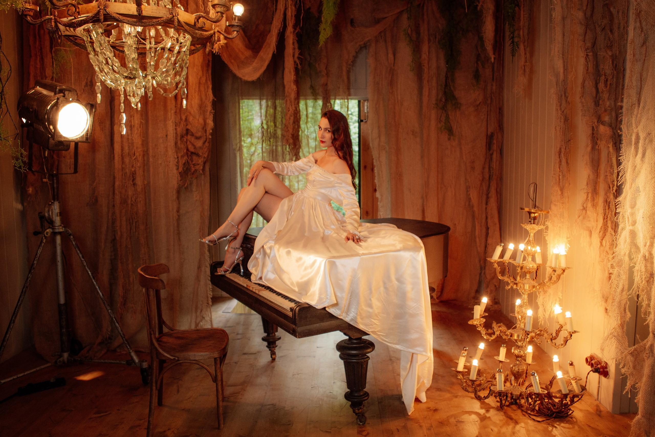 ЗАБРОШЕННЫЙ ТЕАТР. Репортажный фотограф Москва (детские праздники, квизы, концерты, дни рождения, свадьбы)